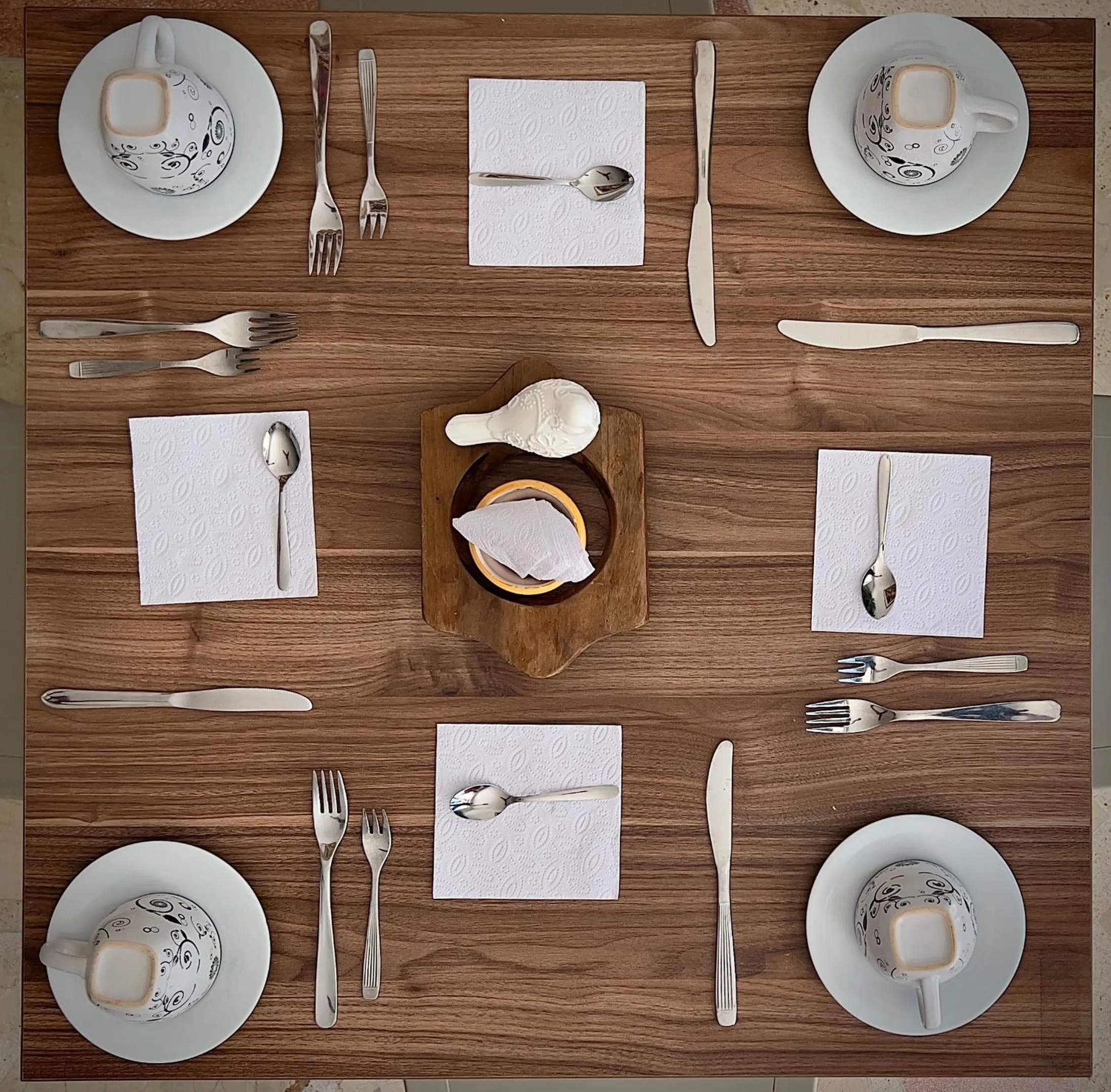 Food and drinks in Charme 64 Hotel Boutique