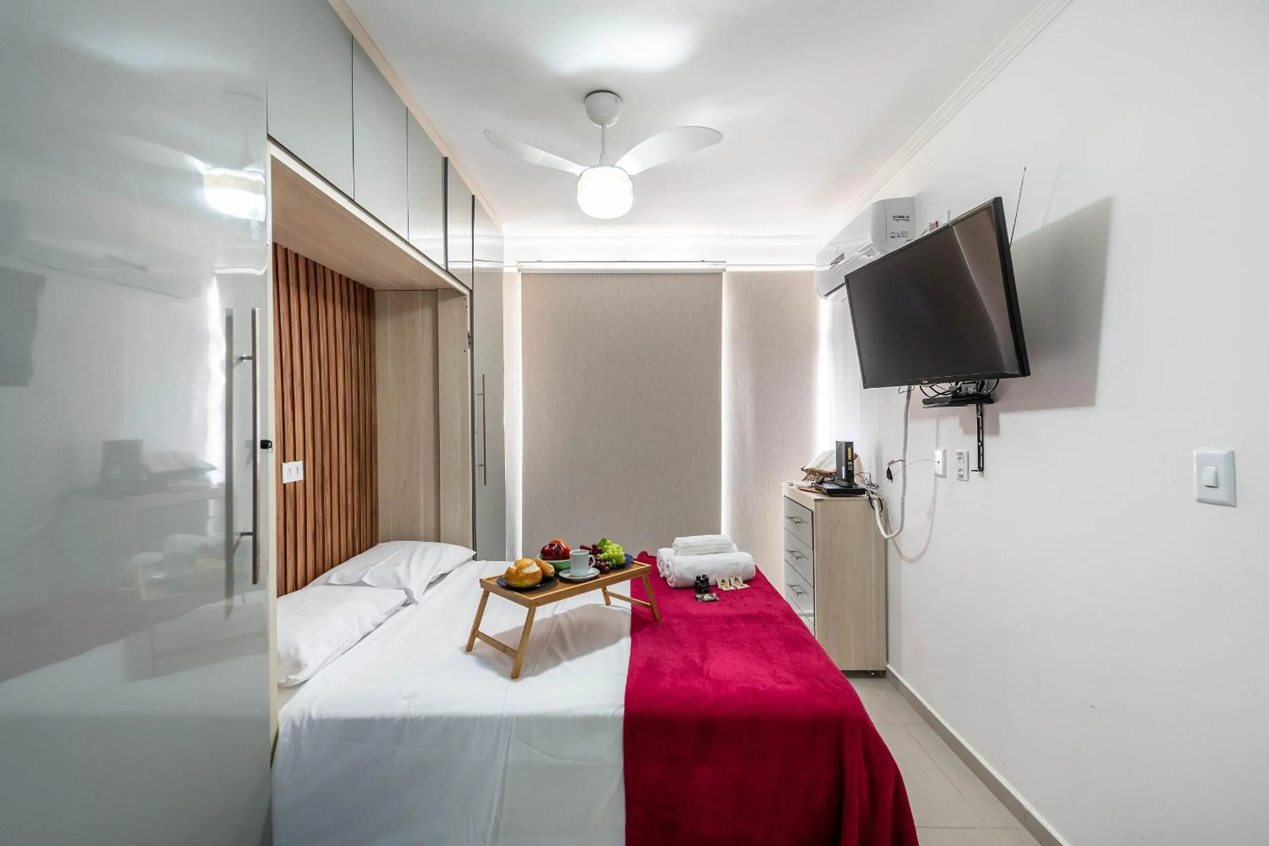 Bedroom, Bed in Ed Marli Santos