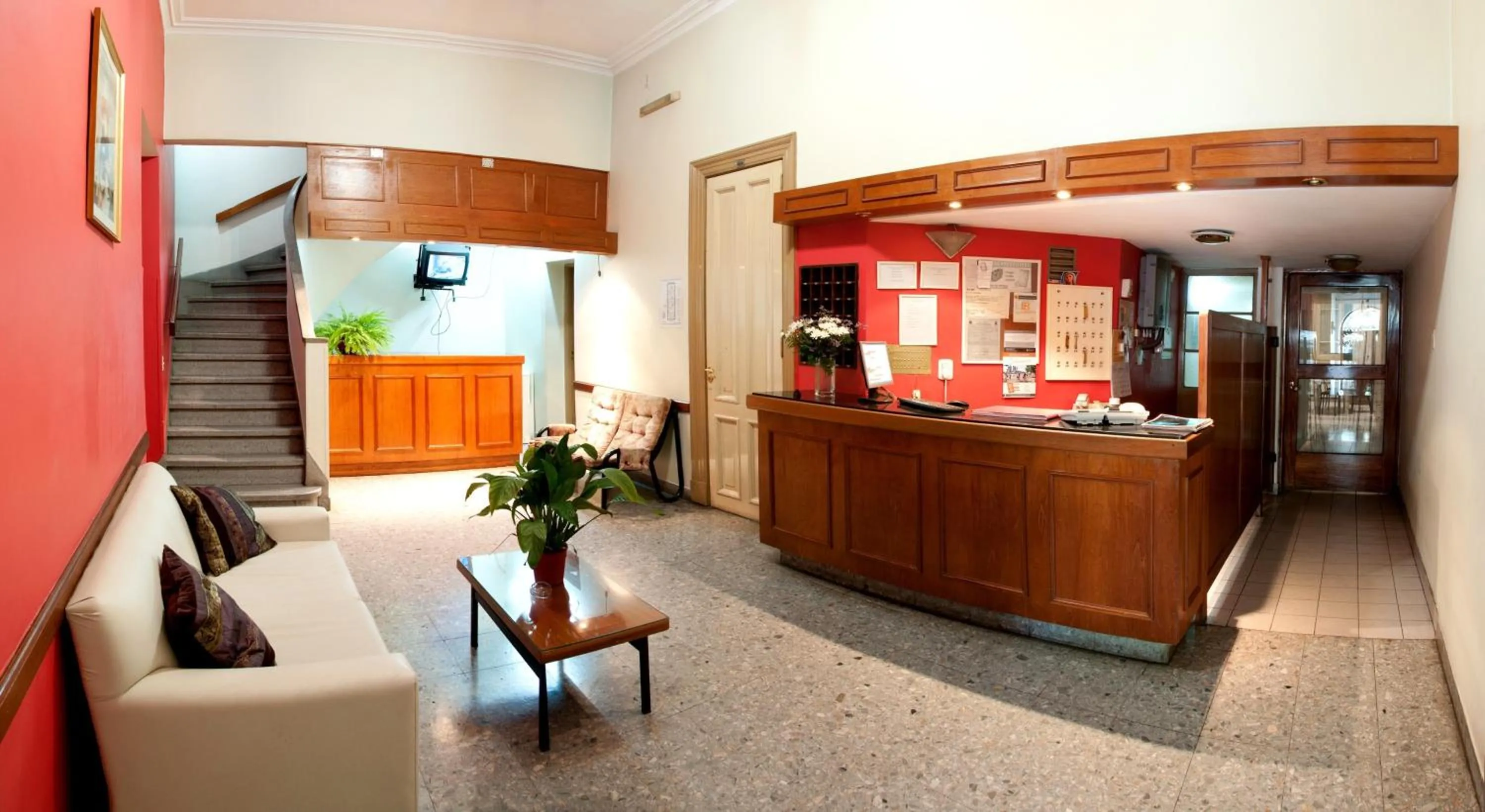 Lobby or reception in Hotel del Prado