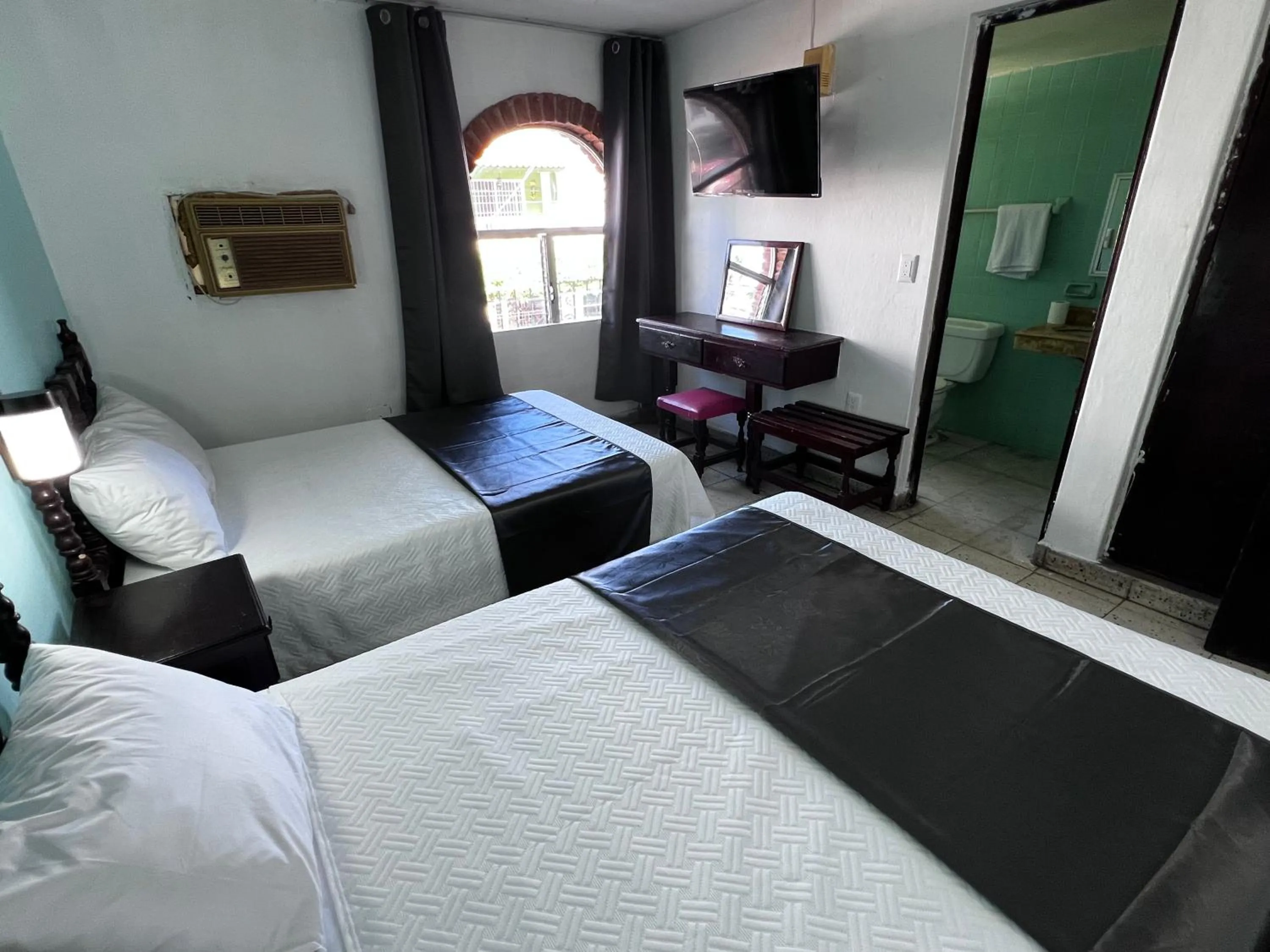 Bed in Hotel Santa Barbara