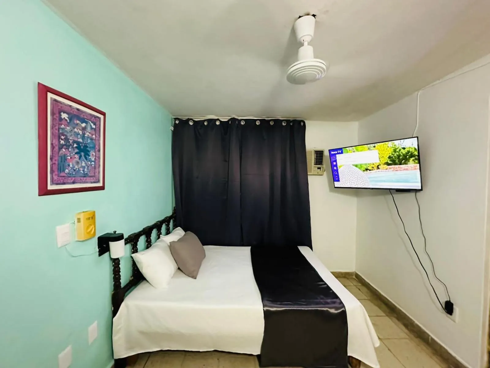 Bed in Hotel Santa Barbara