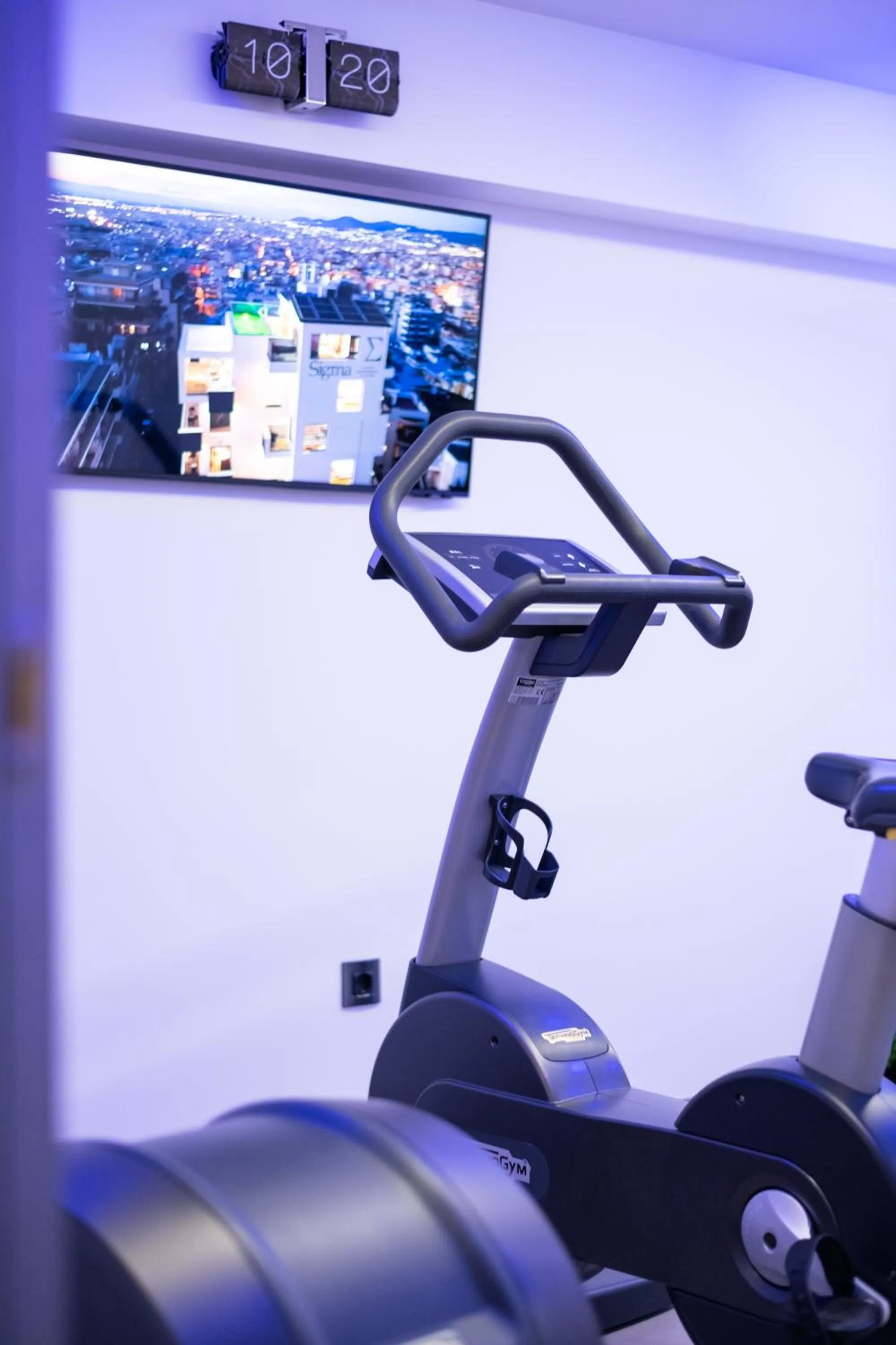 Fitness centre/facilities in SIGMA Suites Hotel