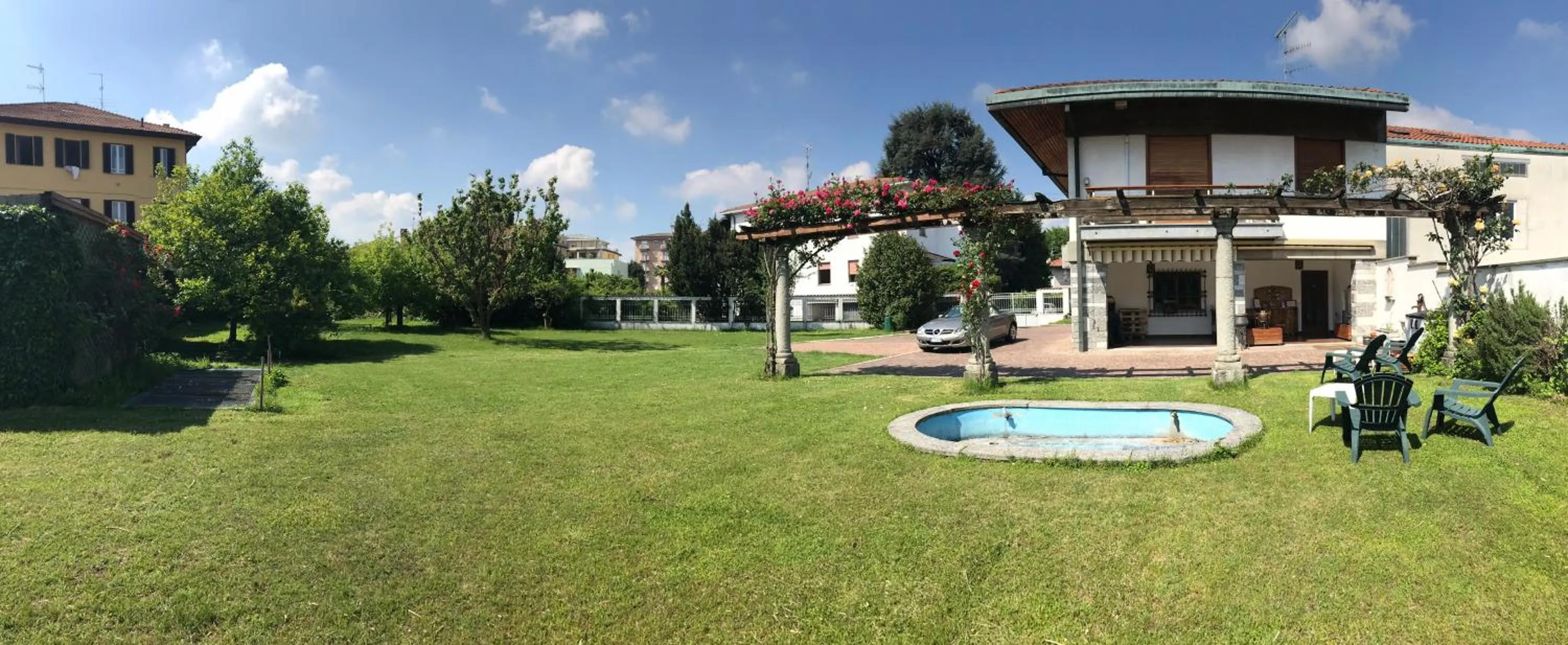 Garden in Bella Vita Guesthouse -parcheggio privato interno