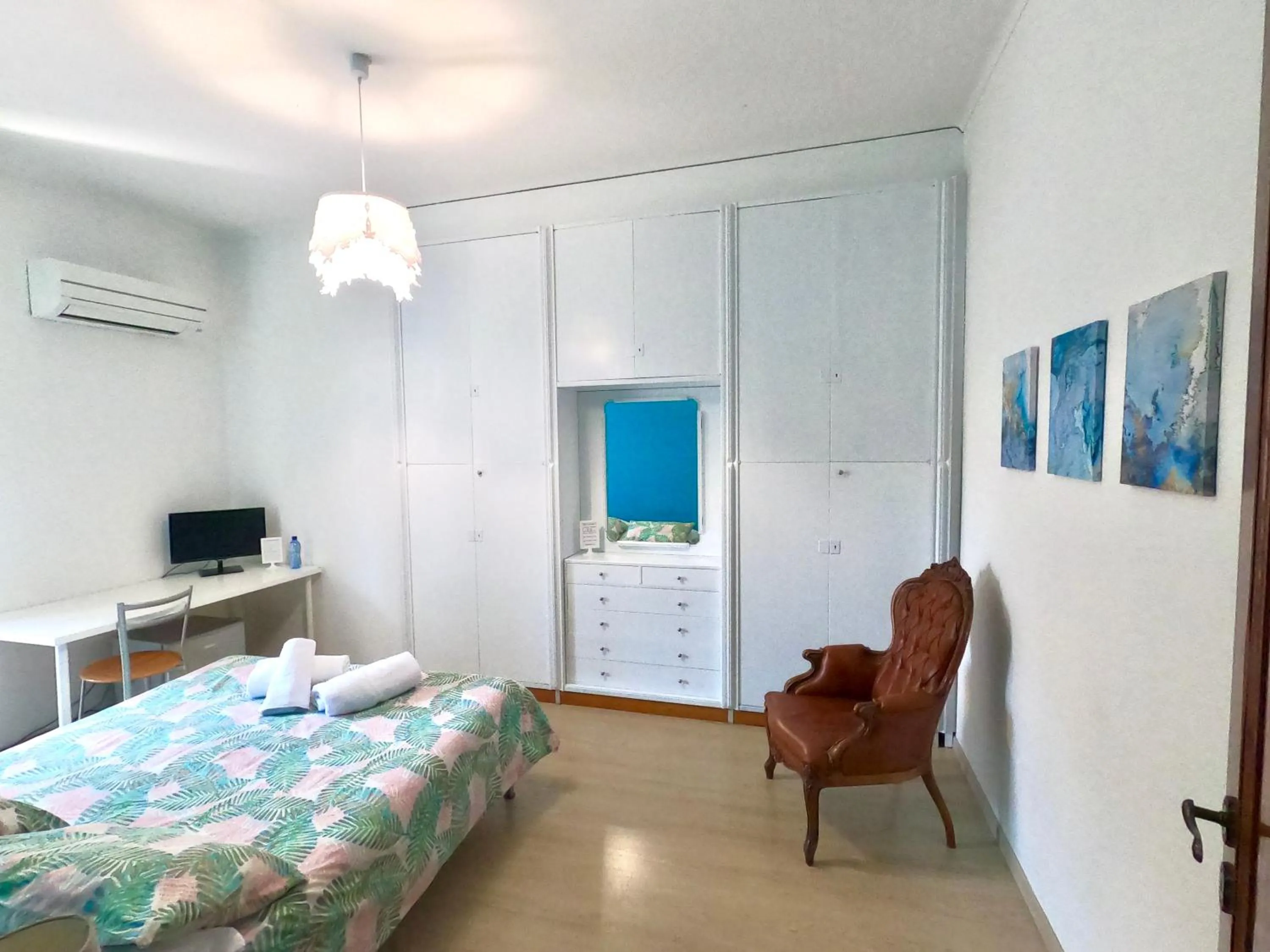 Bed in Bella Vita Guesthouse -parcheggio privato interno