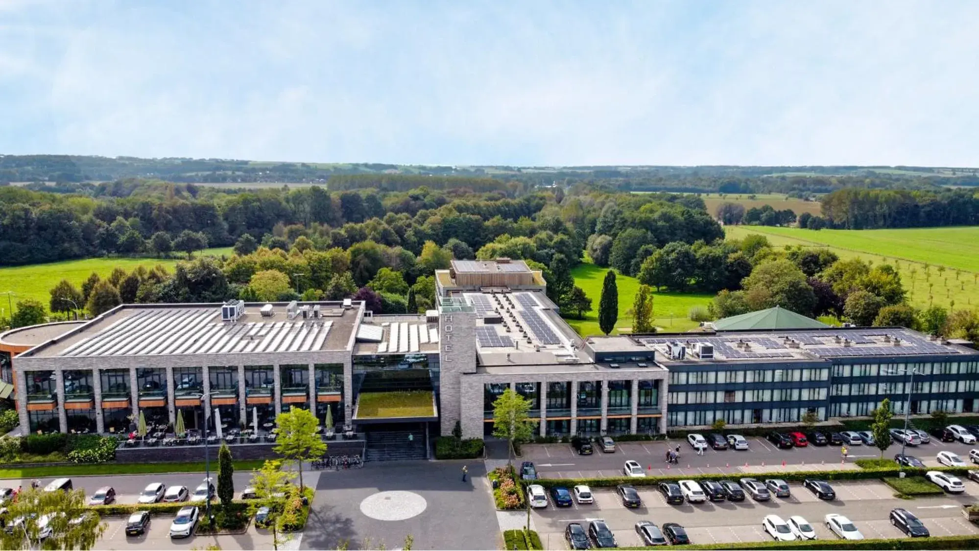 Property building in Van der Valk Hotel Heerlen Property building in Van der Valk Hotel Heerlen