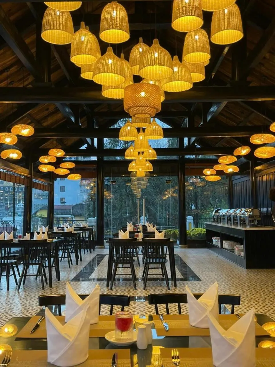 Restaurant/places to eat in Sapa Soleil Hotel