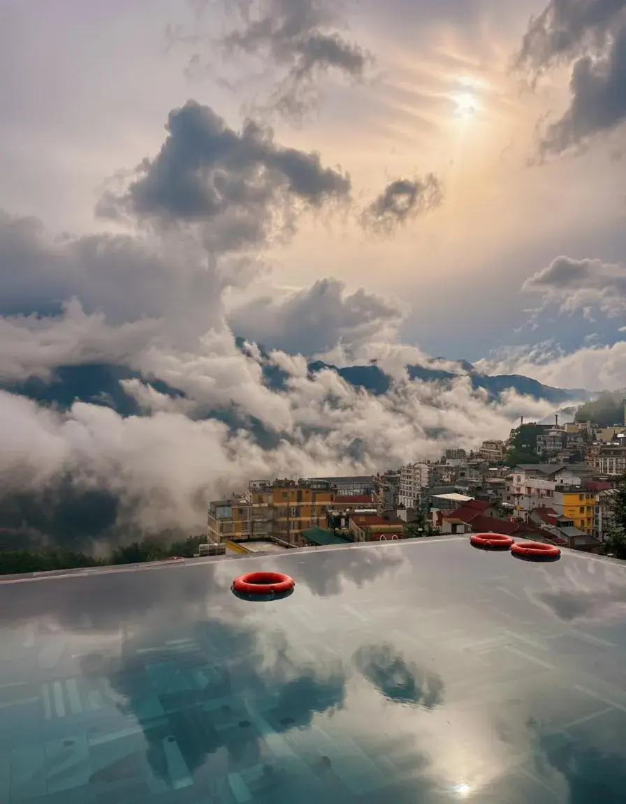 Swimming pool in Sapa Soleil Hotel Swimming pool in Sapa Soleil Hotel