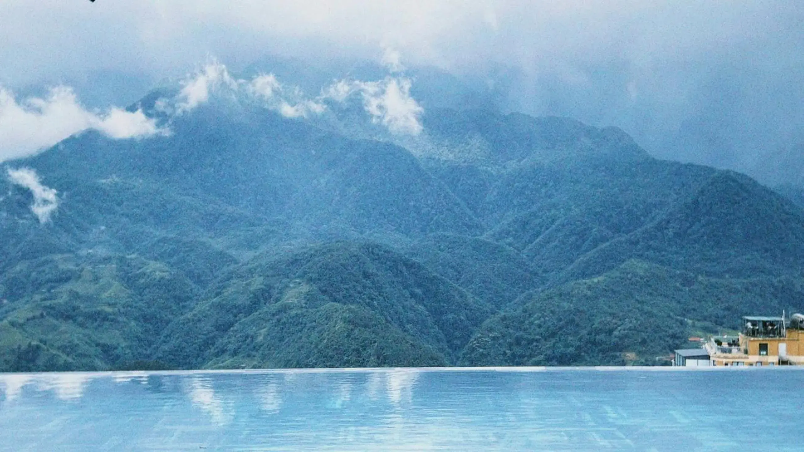 Swimming pool in Sapa Soleil Hotel Swimming pool in Sapa Soleil Hotel