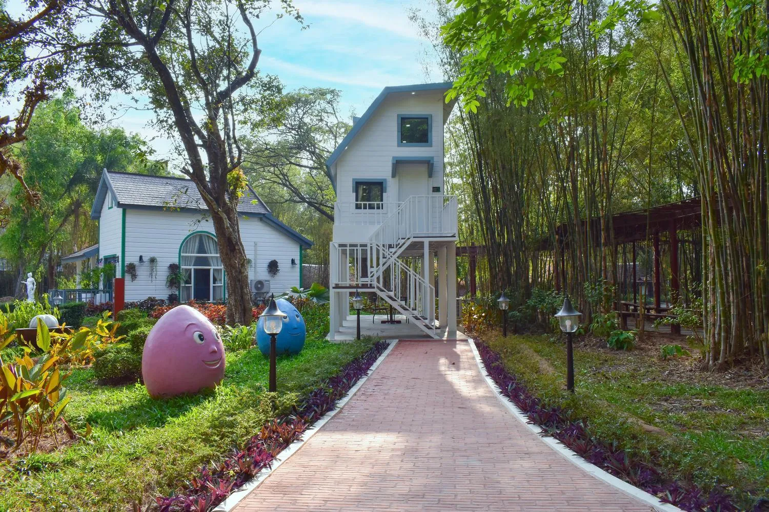 Garden view in Dara Express Inn by Angkor Green Gardens