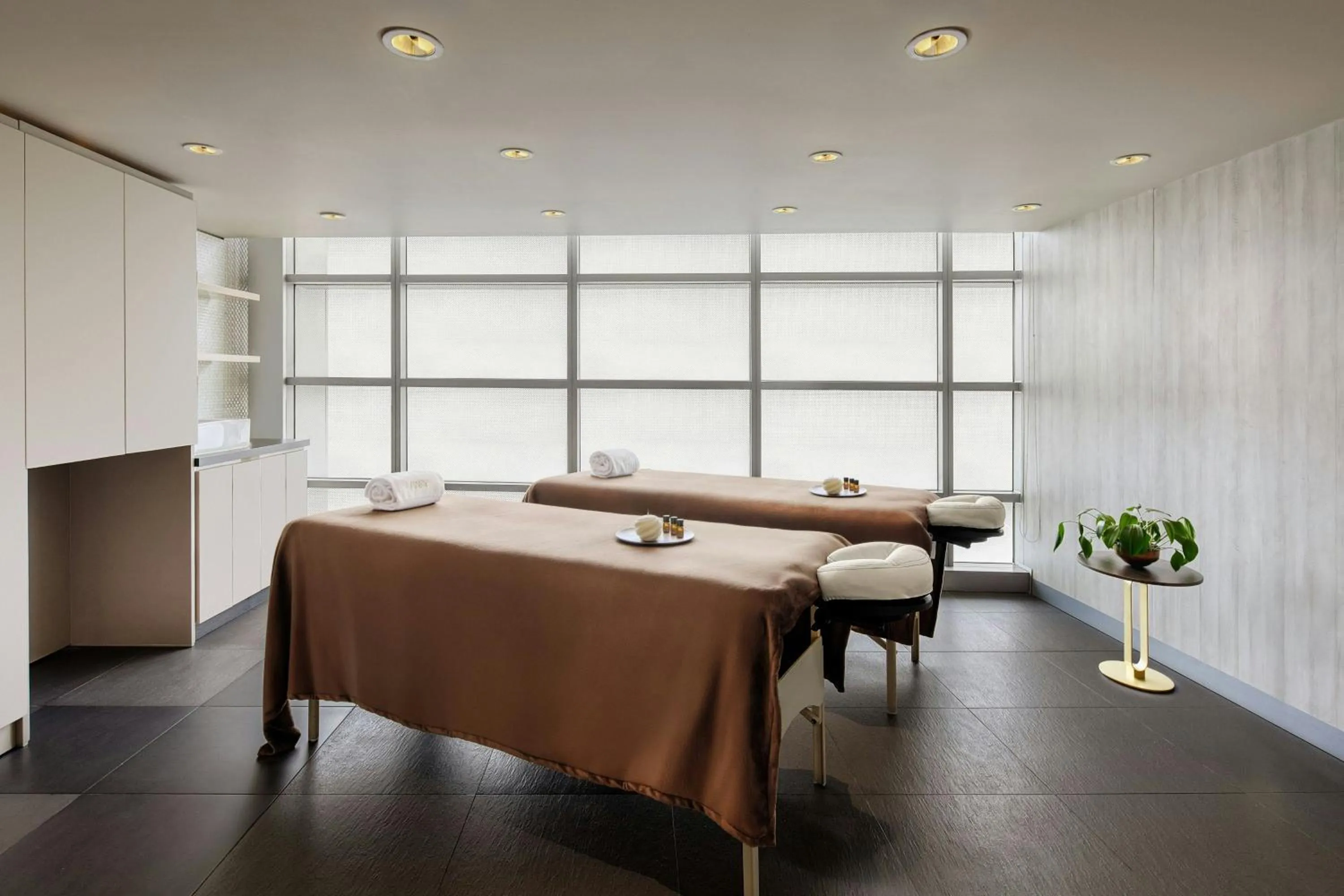 Spa and wellness centre/facilities in W Bogota