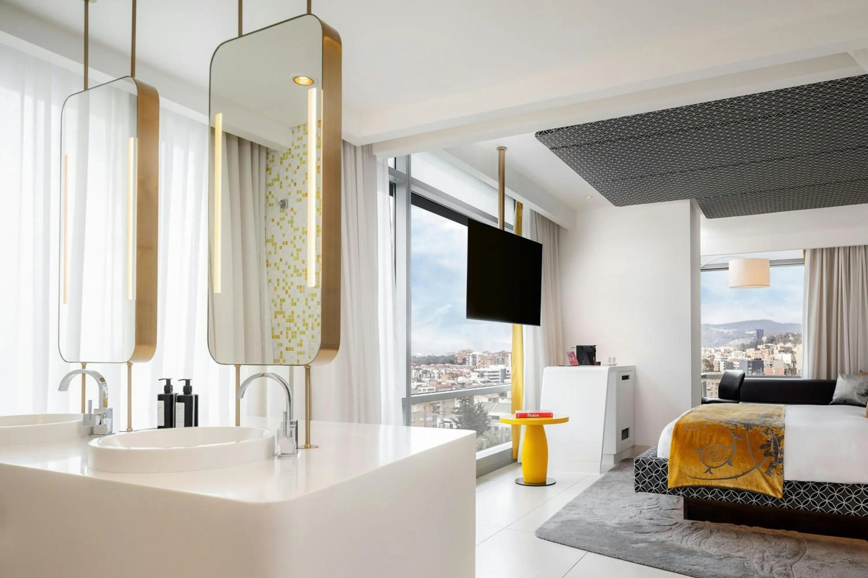 Photo of the whole room in W Bogota