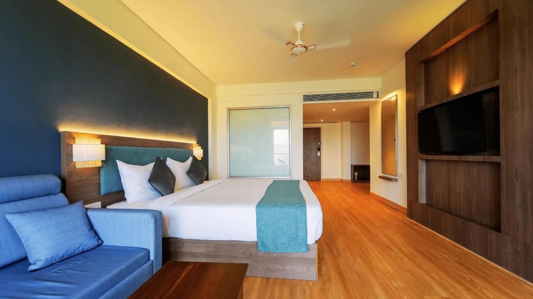 Bedroom, Bed in Ikshana Resort and Spa, Khandala