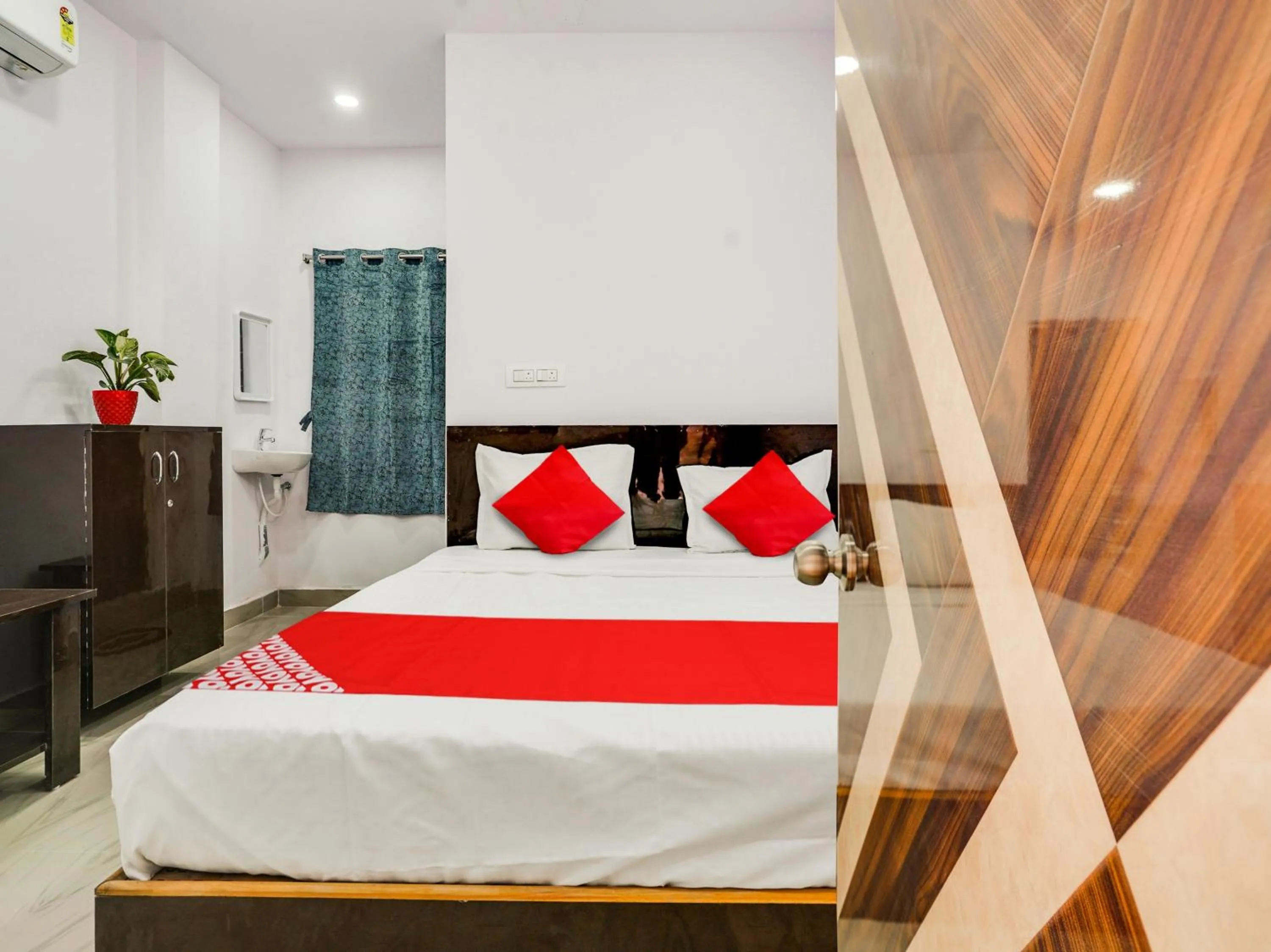 Bedroom, Bed in Hotel O by OYO Stay Happy
