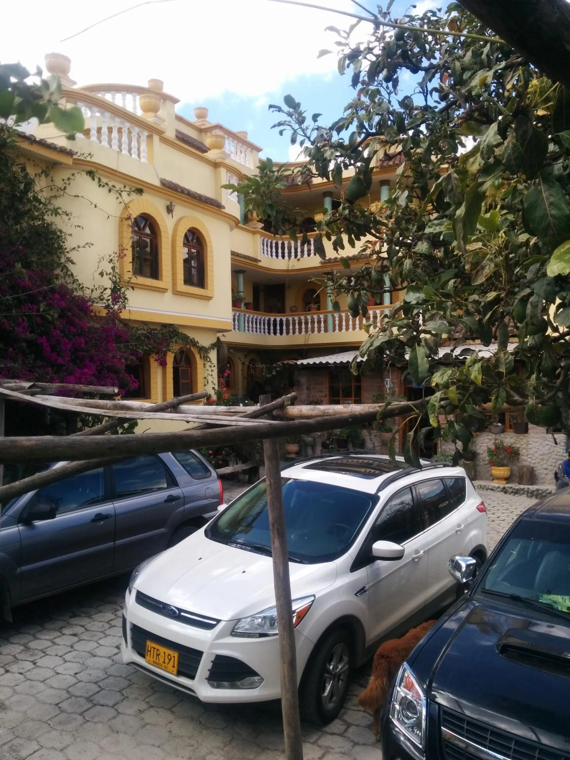 Property building in Hostal Curiñan