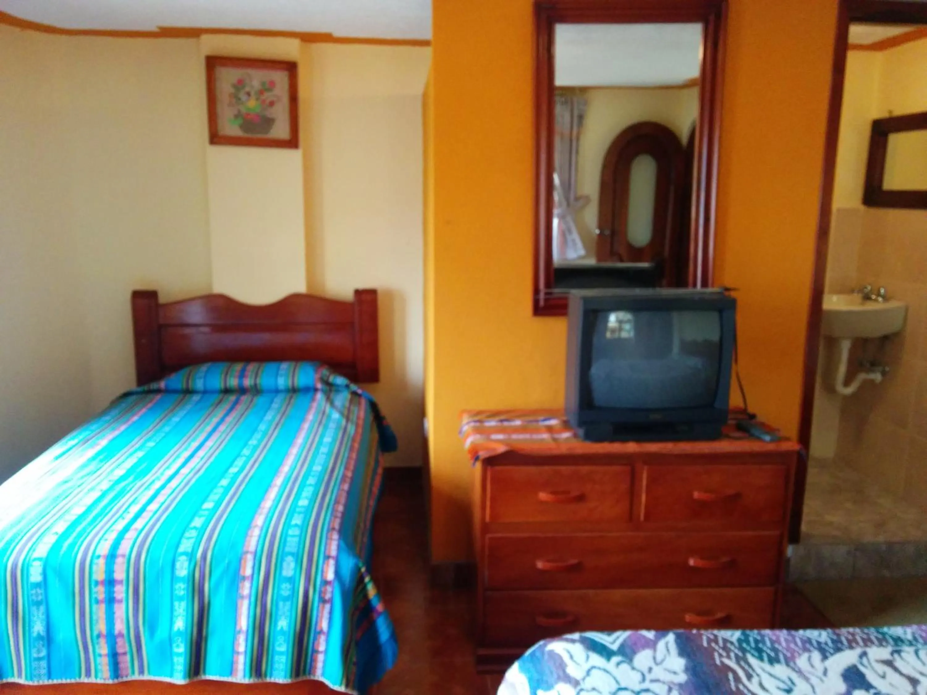 Bedroom, Bed in Hostal Curiñan