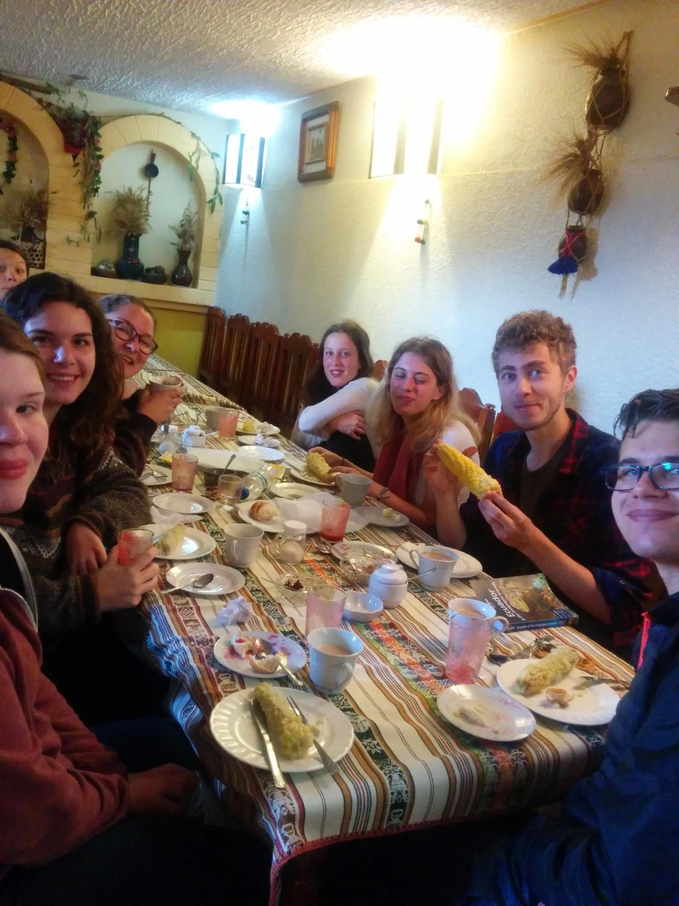 Restaurant/places to eat in Hostal Curiñan