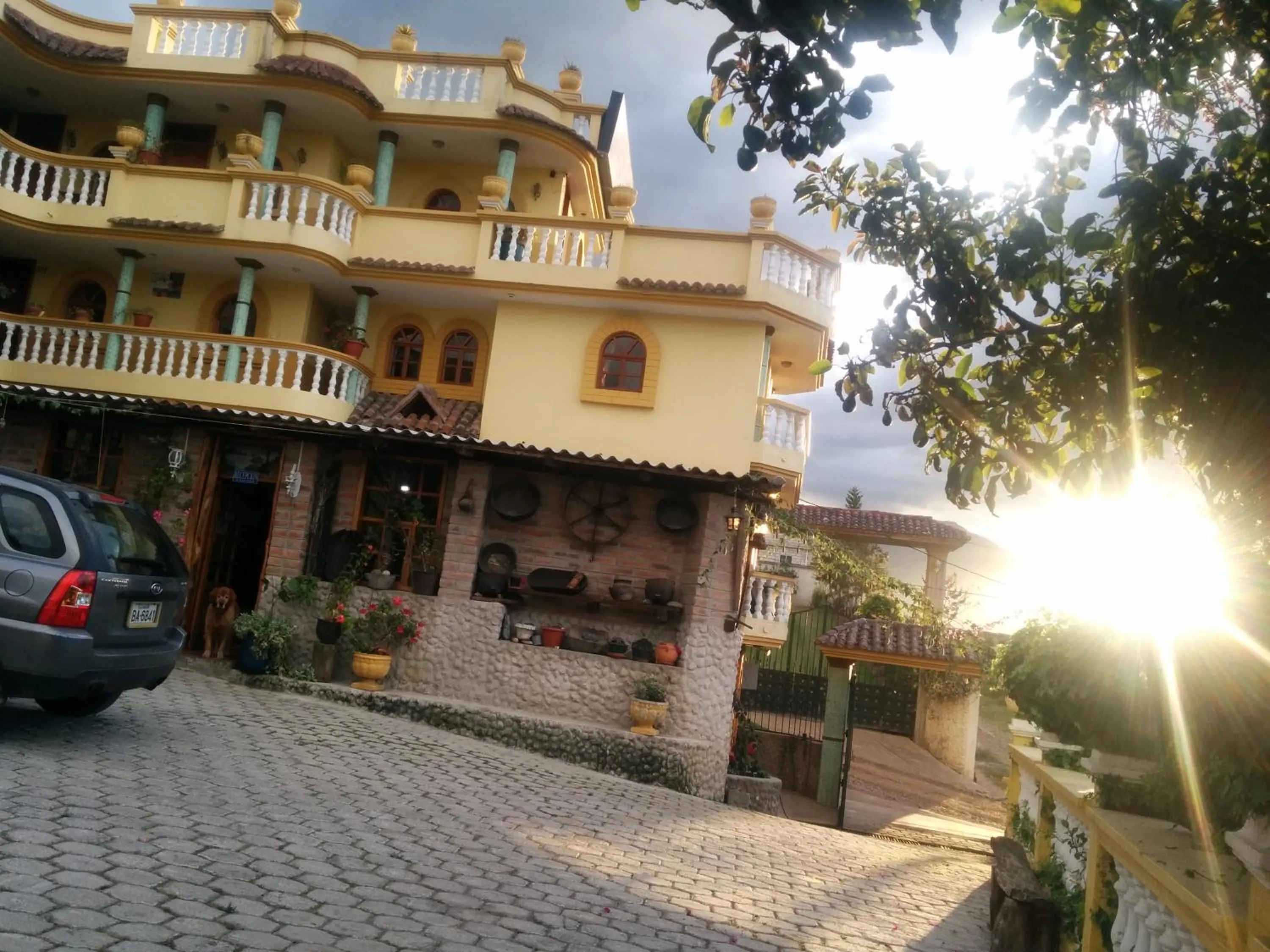 Property building in Hostal Curiñan