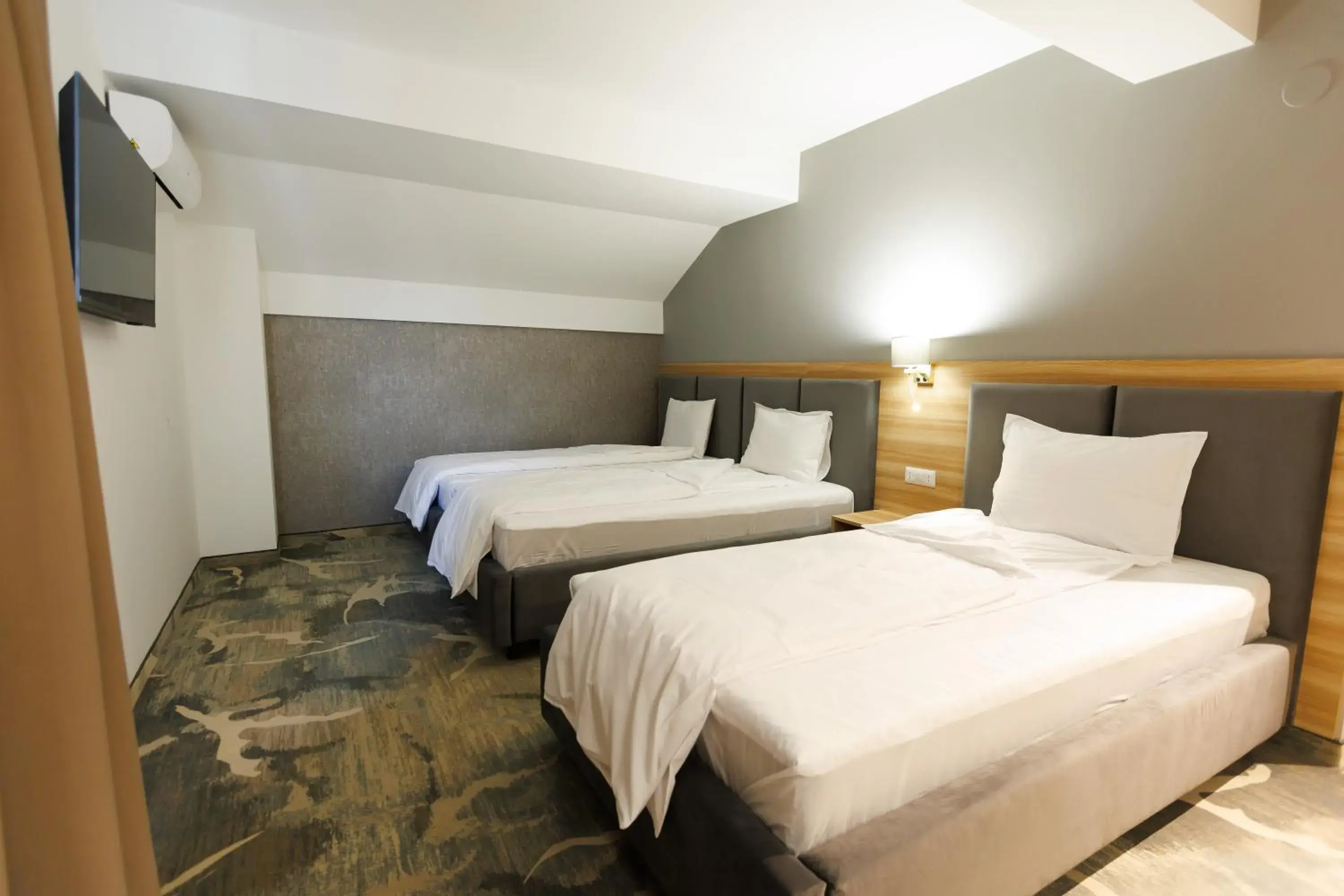 Triple Room in Pensiunea Axe Boutique Triple Room in Pensiunea Axe Boutique
