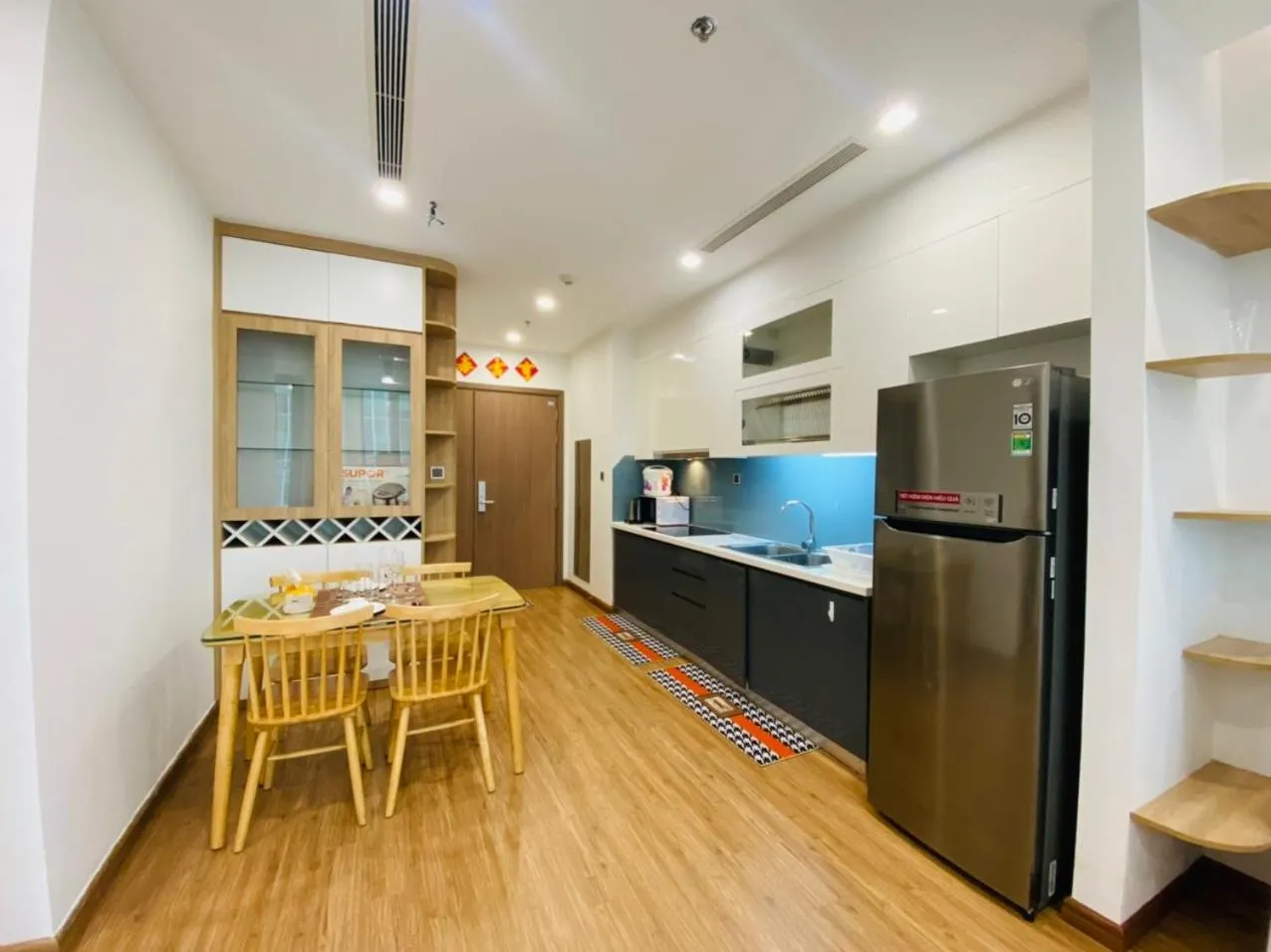 stove in Vinhomes Metropolis Harmony Residence