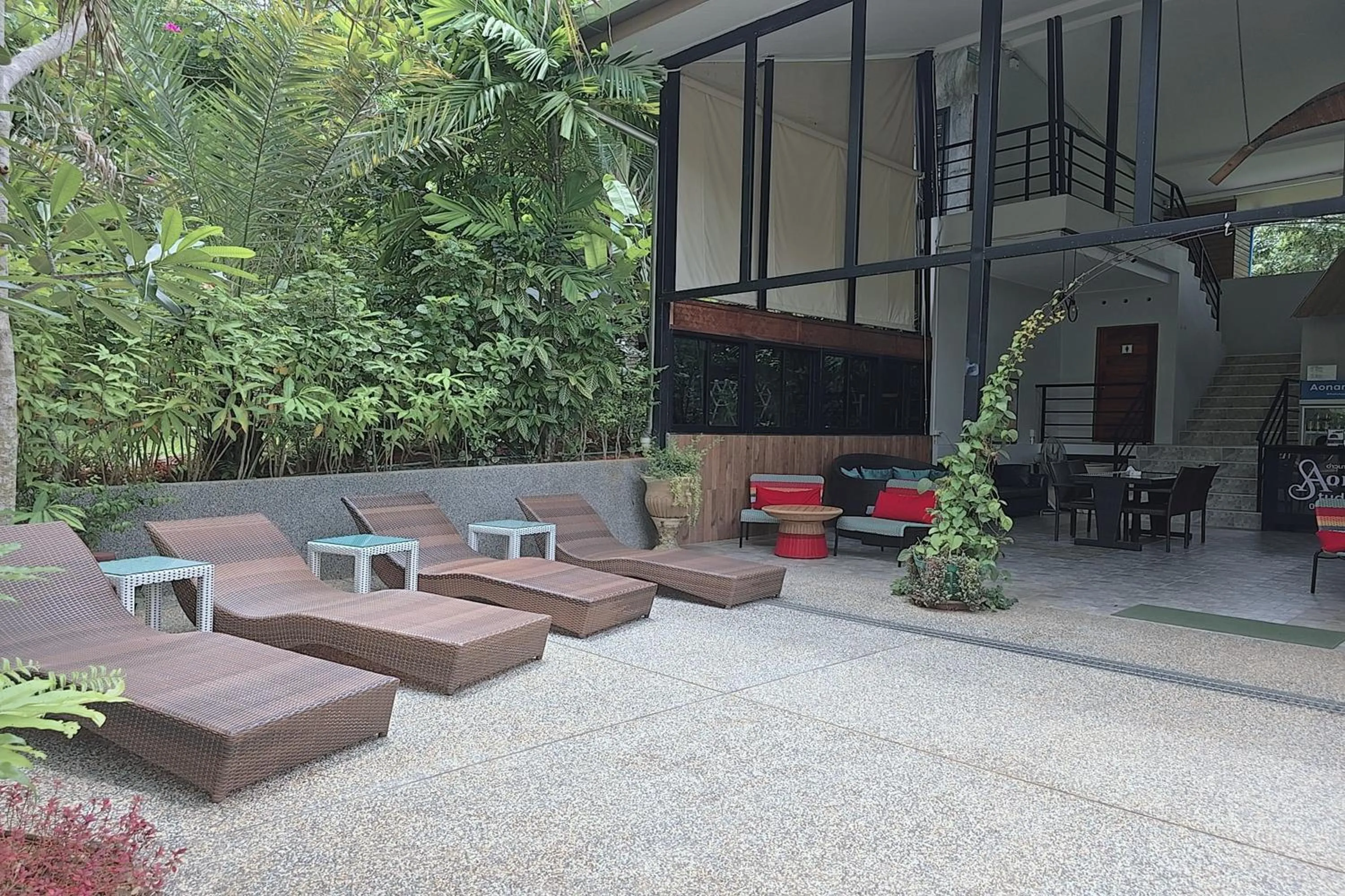 sunbed in Aonangstudio