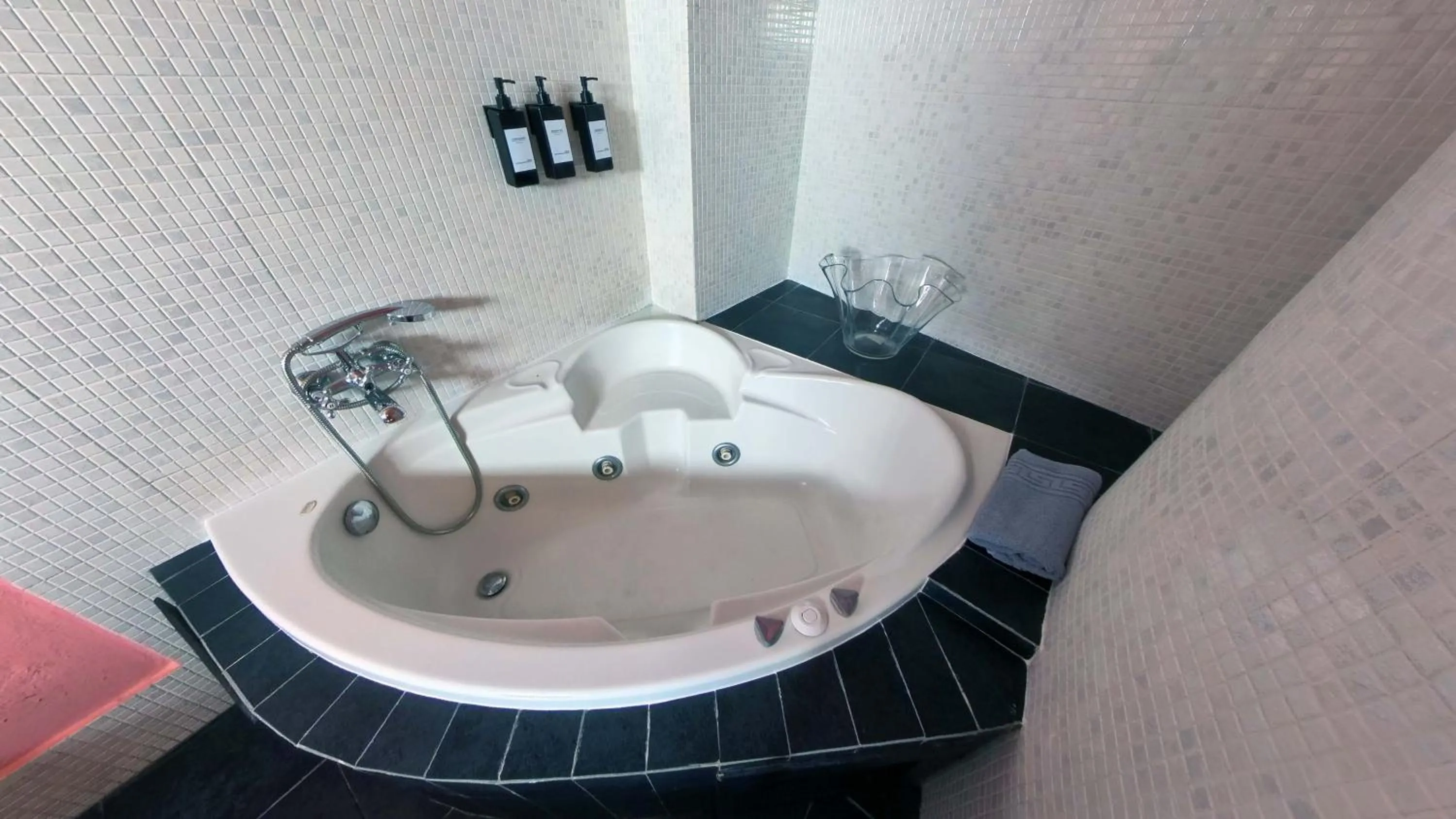 Bathroom in Hotel Utopía