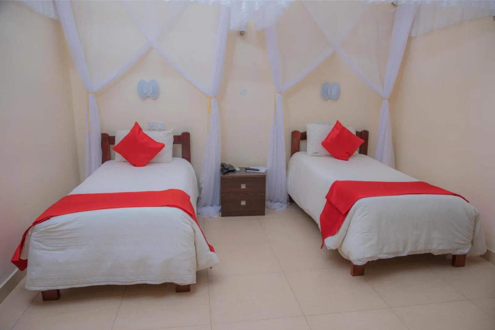 Bed in Miika Eco Resort Hotel