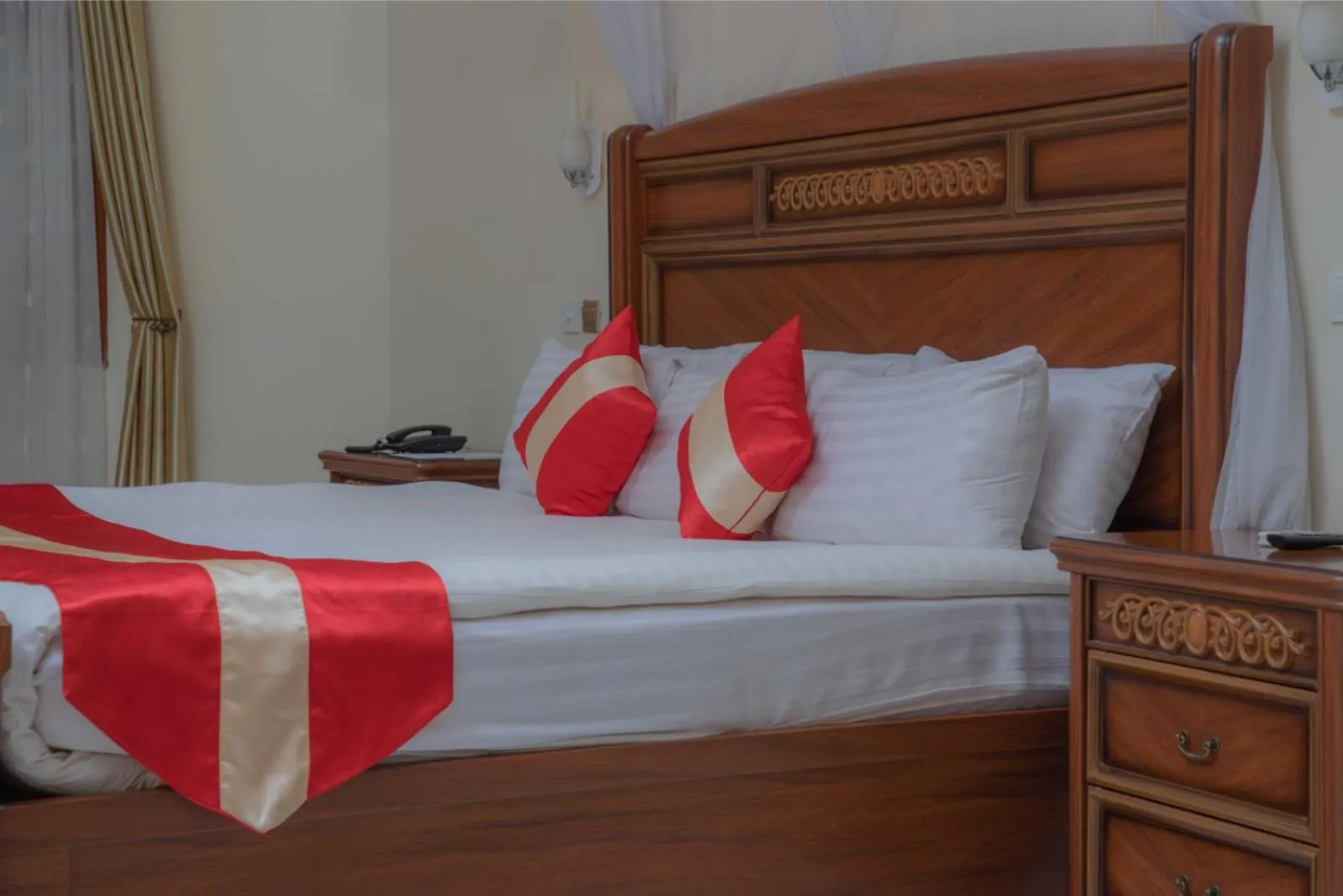 Bed in Miika Eco Resort Hotel