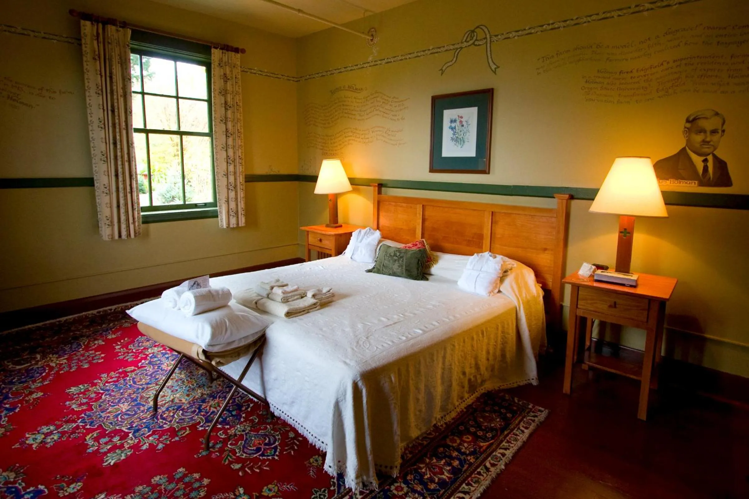 Photo of the whole room, Bed in McMenamins Edgefield