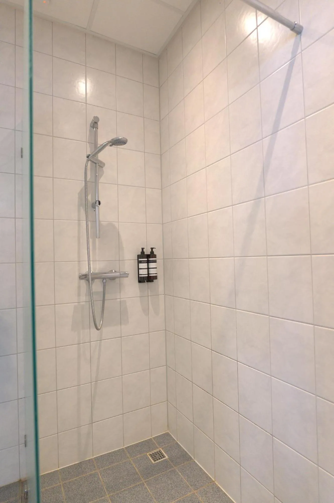 Shower in Hotel de Stoppelberg