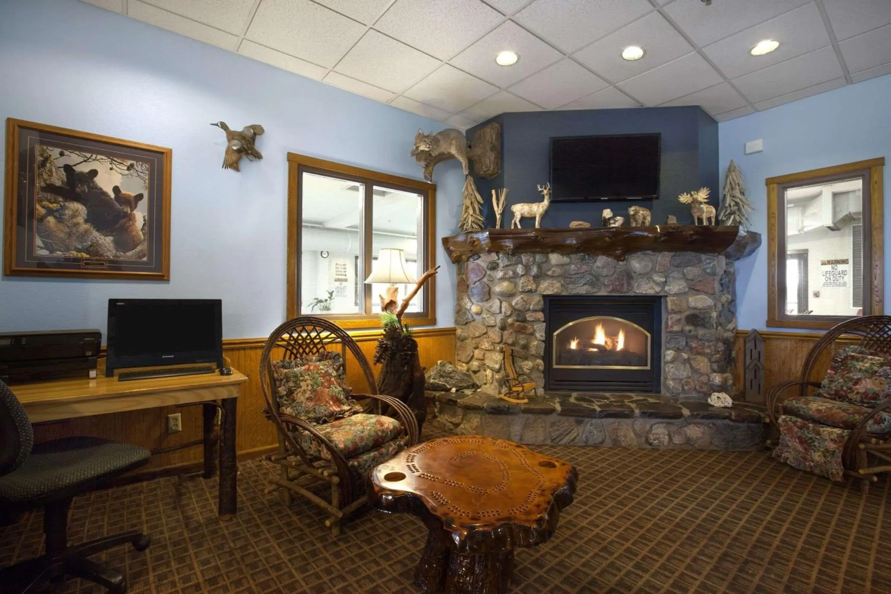 Lobby or reception in Super 8 by Wyndham Eveleth Lobby or reception in Super 8 by Wyndham Eveleth