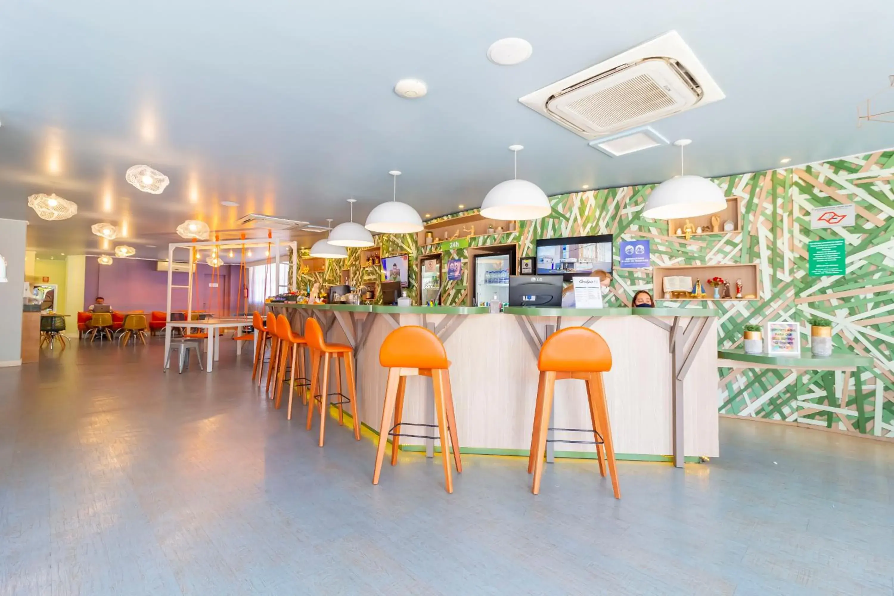 Lobby or reception in Hotel Dan Inn São Carlos By Nacional Inn Lobby or reception in Hotel Dan Inn São Carlos By Nacional Inn