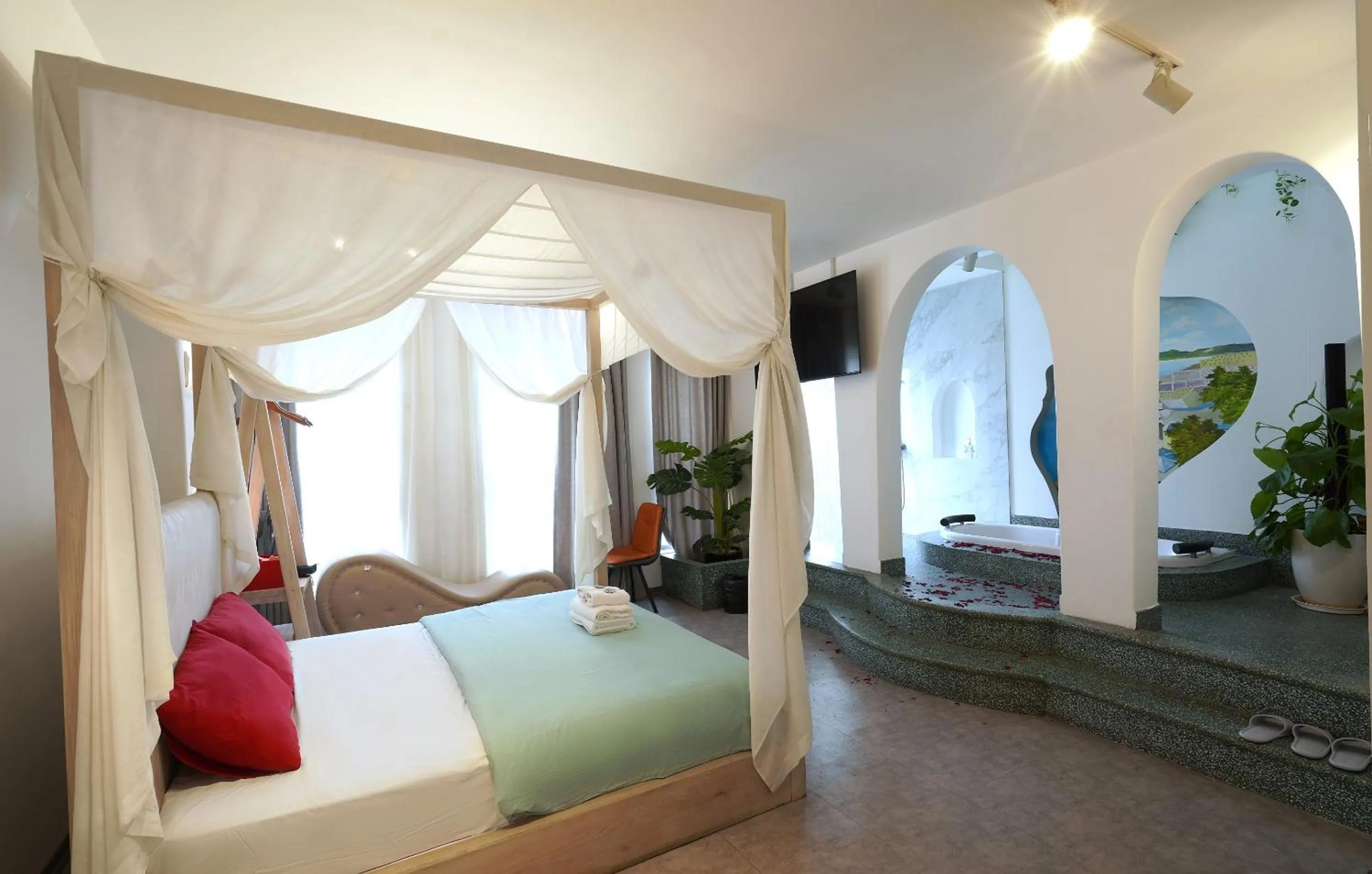 Photo of the whole room, Bed in 69 Boutique by Minova