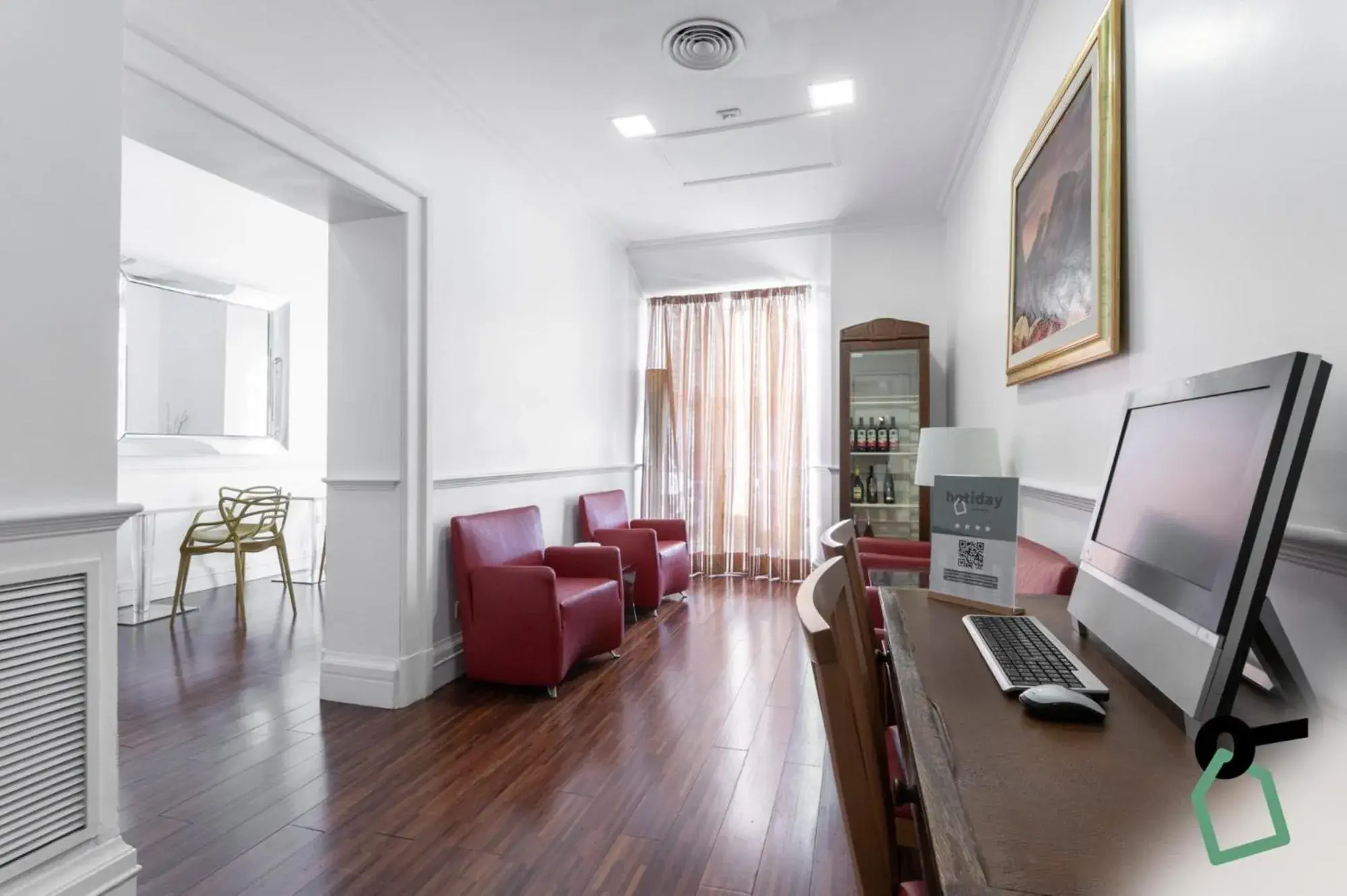 Lobby or reception in HOTIDAY Room Collection - Roma Porta Pia Lobby or reception in HOTIDAY Room Collection - Roma Porta Pia