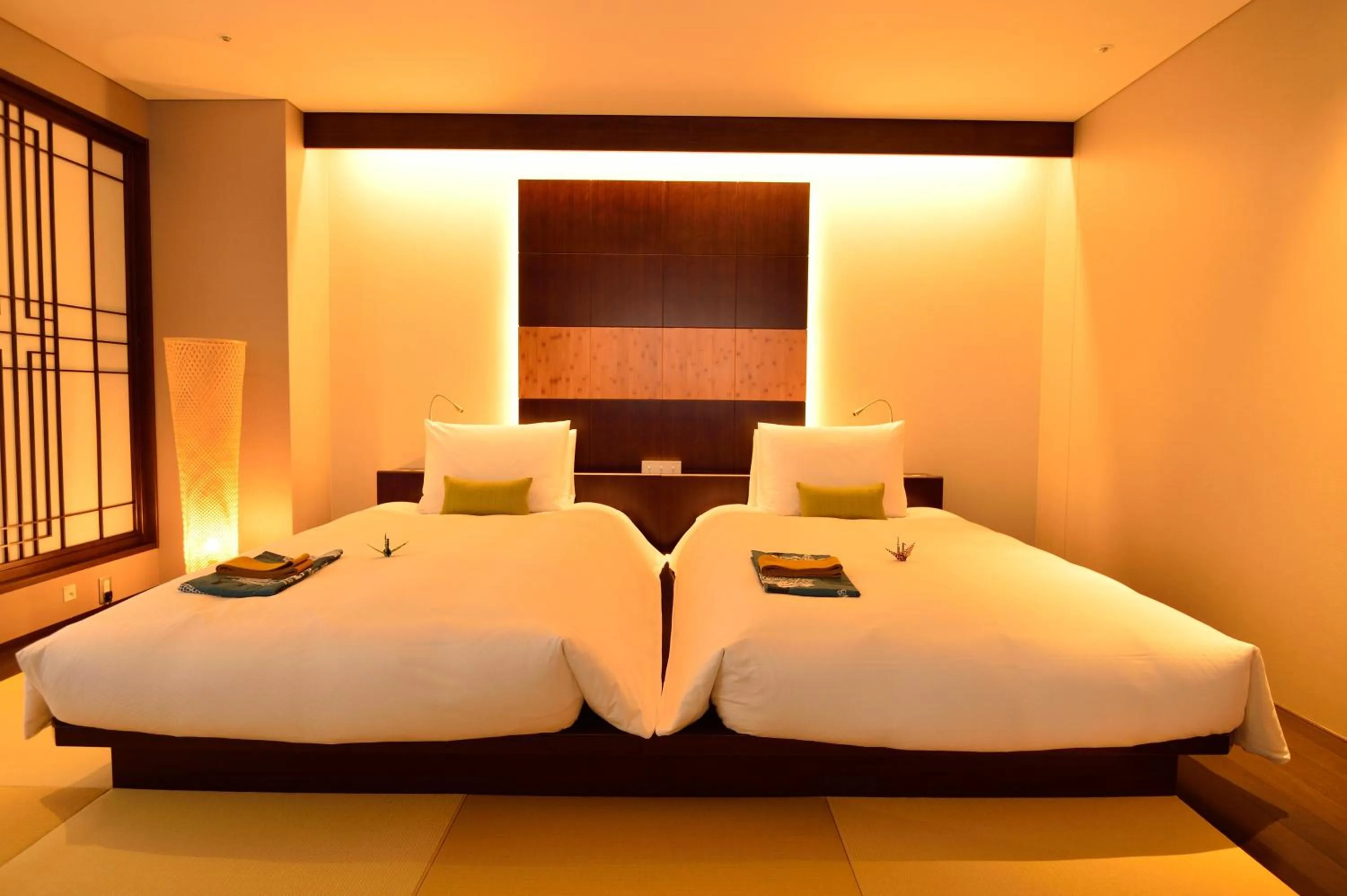 Photo of the whole room, Bed in Hotel Ryumeikan Ochanomizu Honten