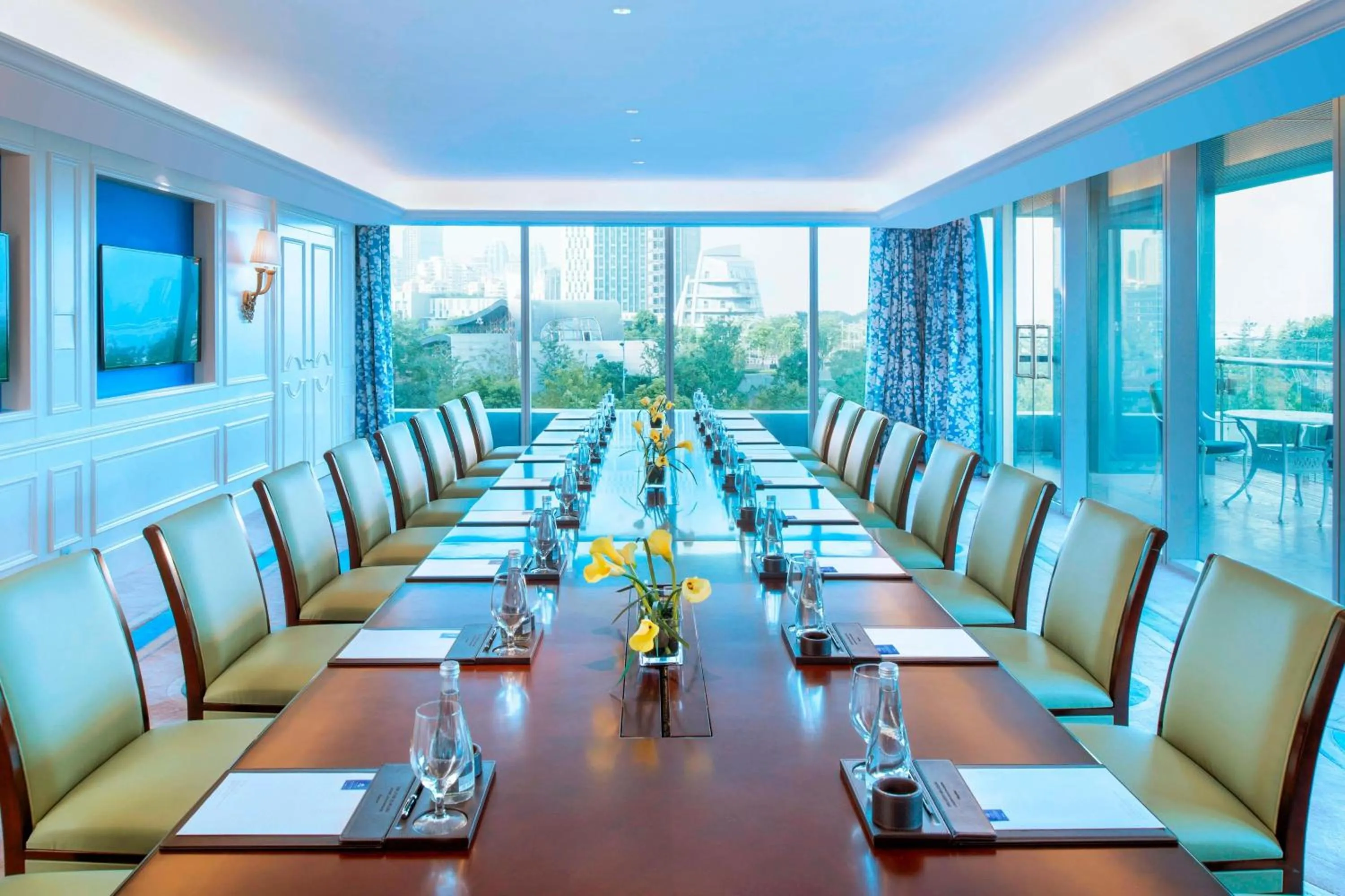 Meeting/conference room in The Azure Qiantang, a Luxury Collection Hotel, Hangzhou