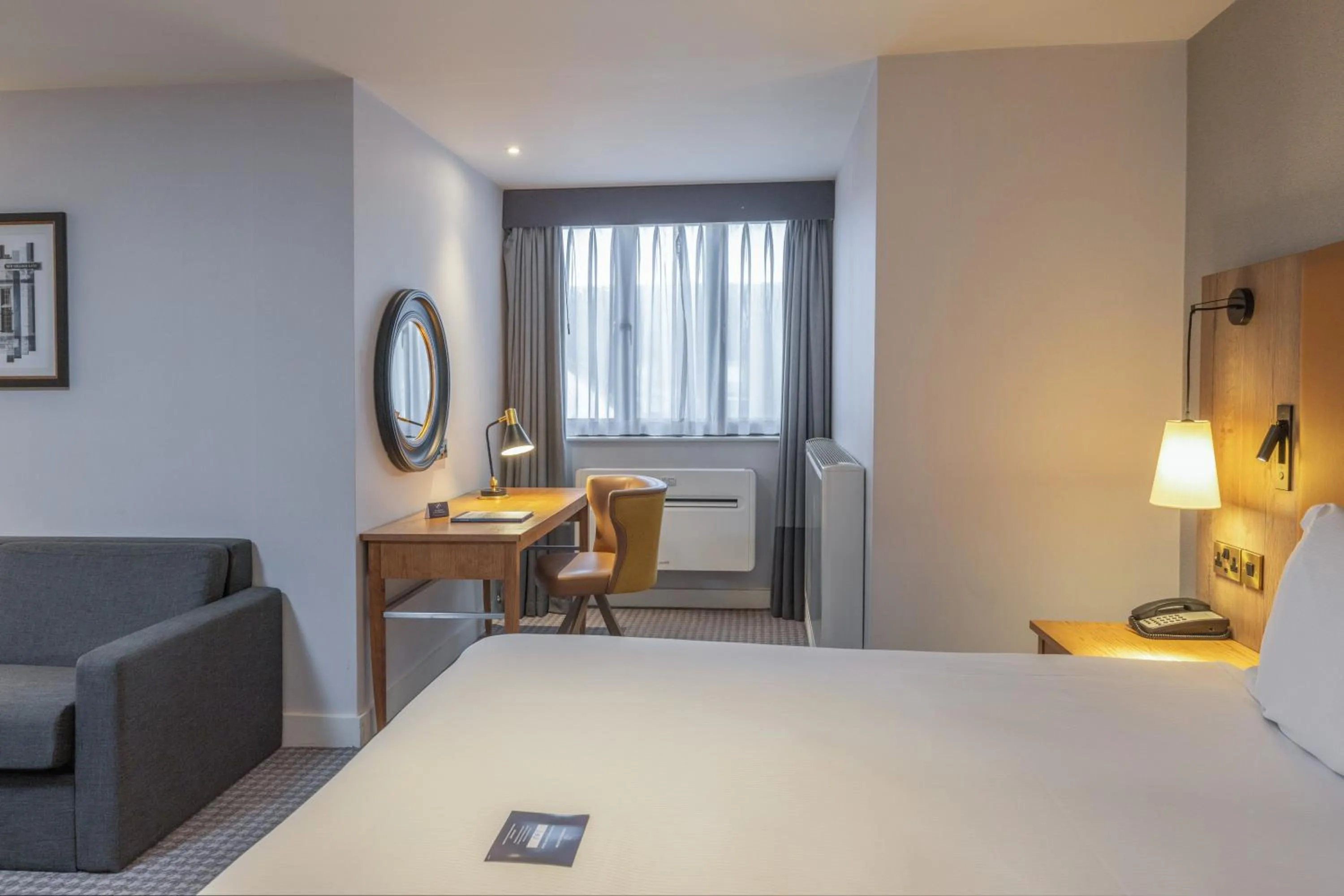 Bed in Oxford Belfry Hotel & Spa