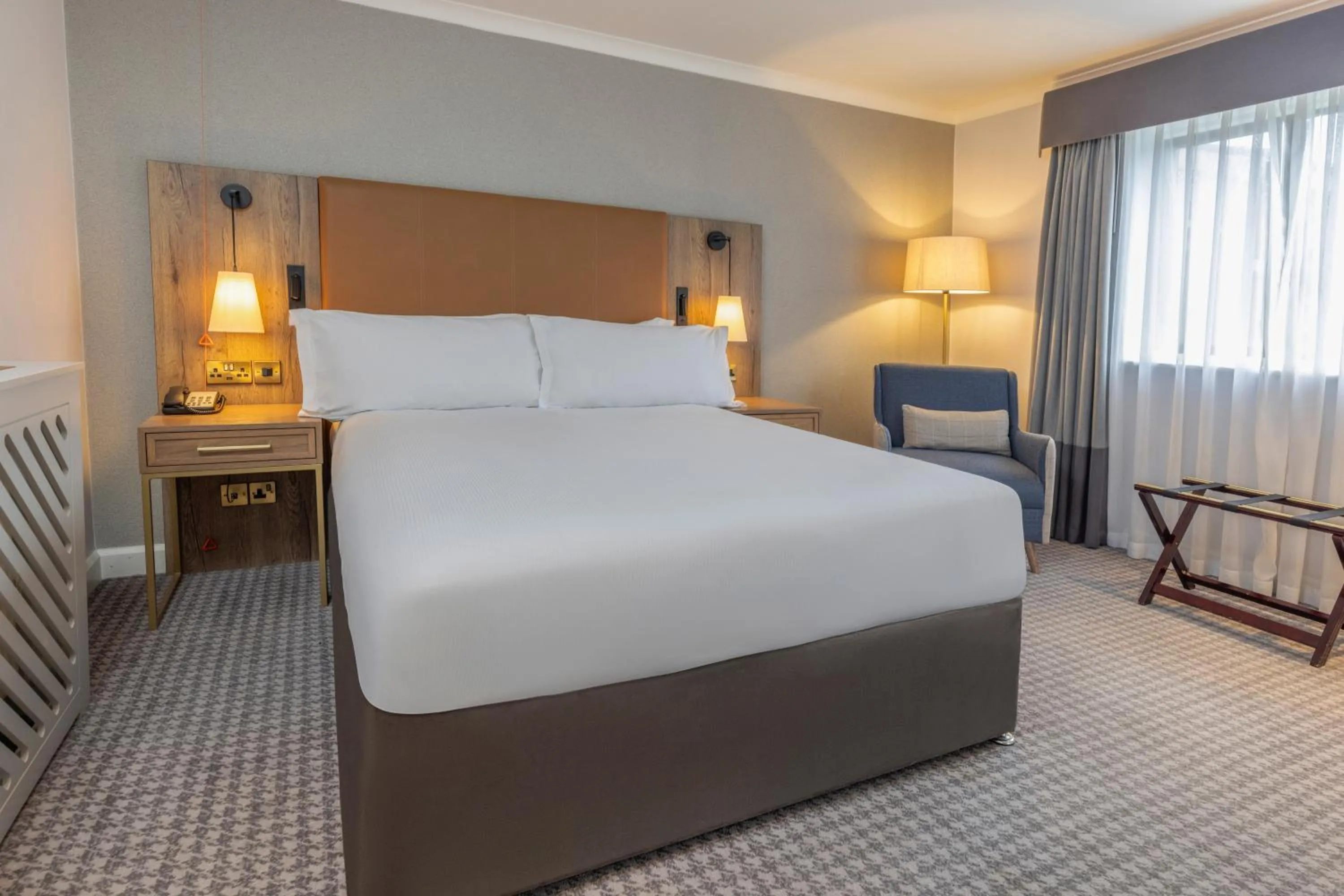 Bed in Oxford Belfry Hotel & Spa