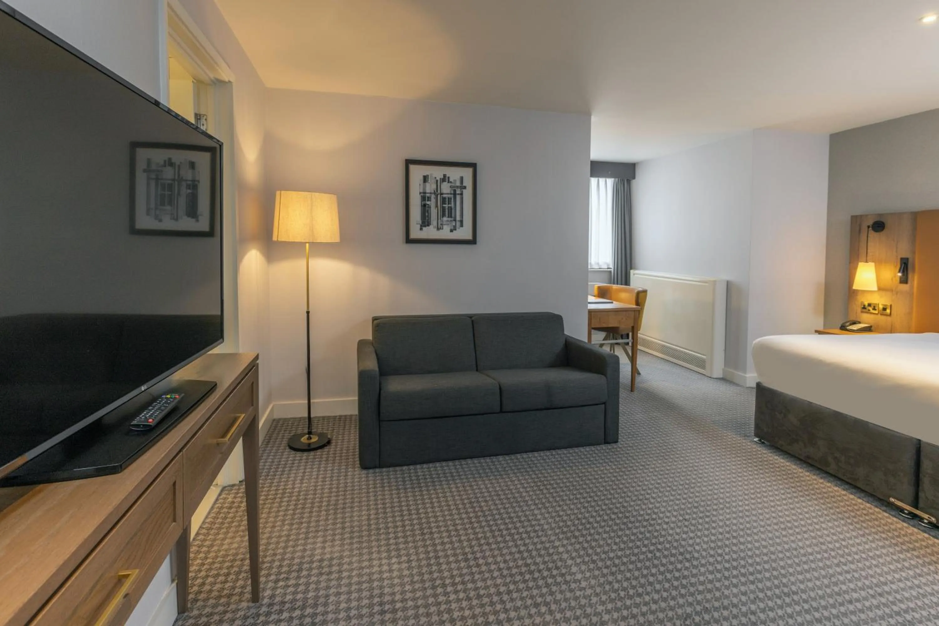 Bed in Oxford Belfry Hotel & Spa