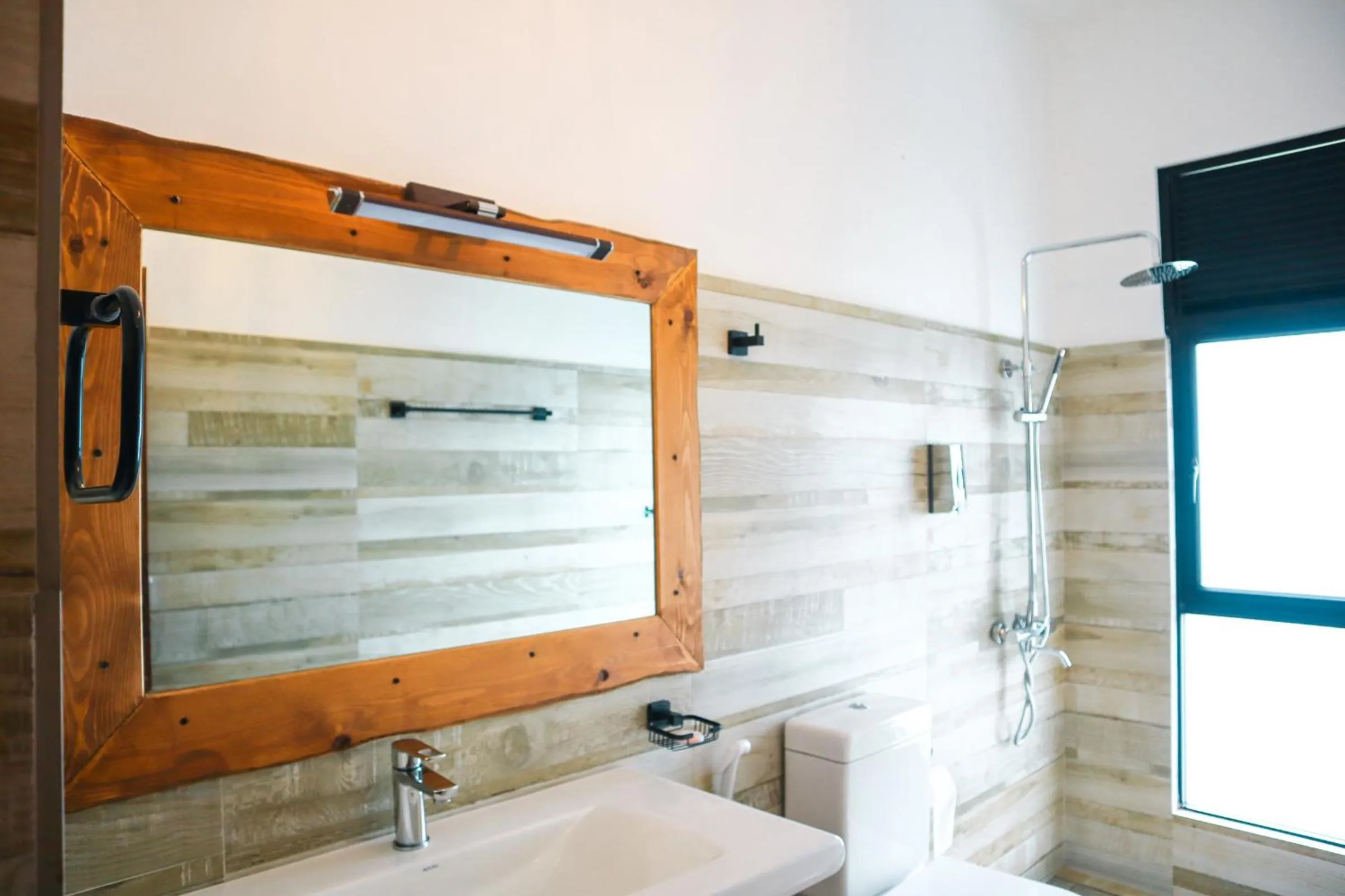 Bathroom in Green Hill