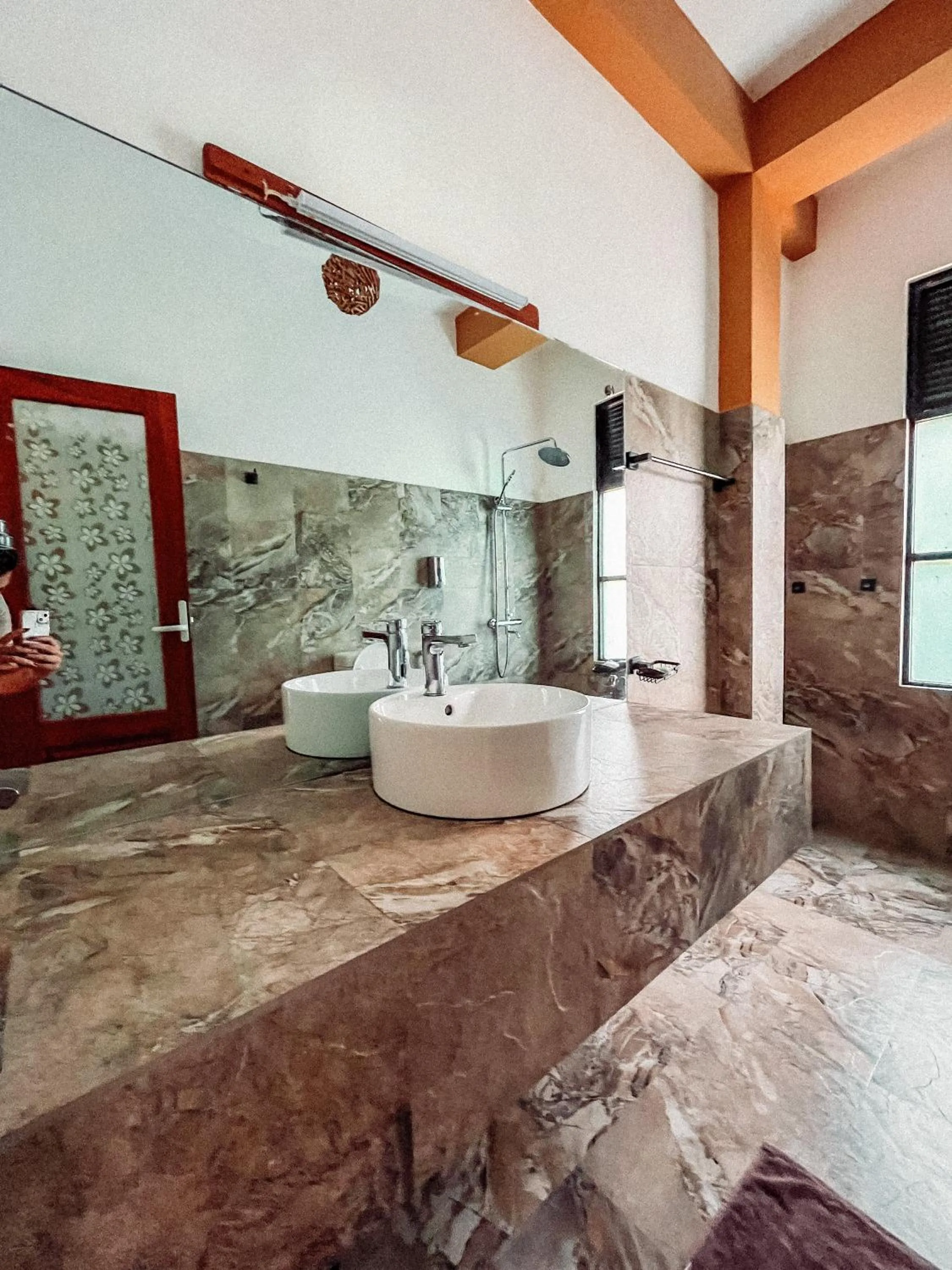 Bathroom in Green Hill