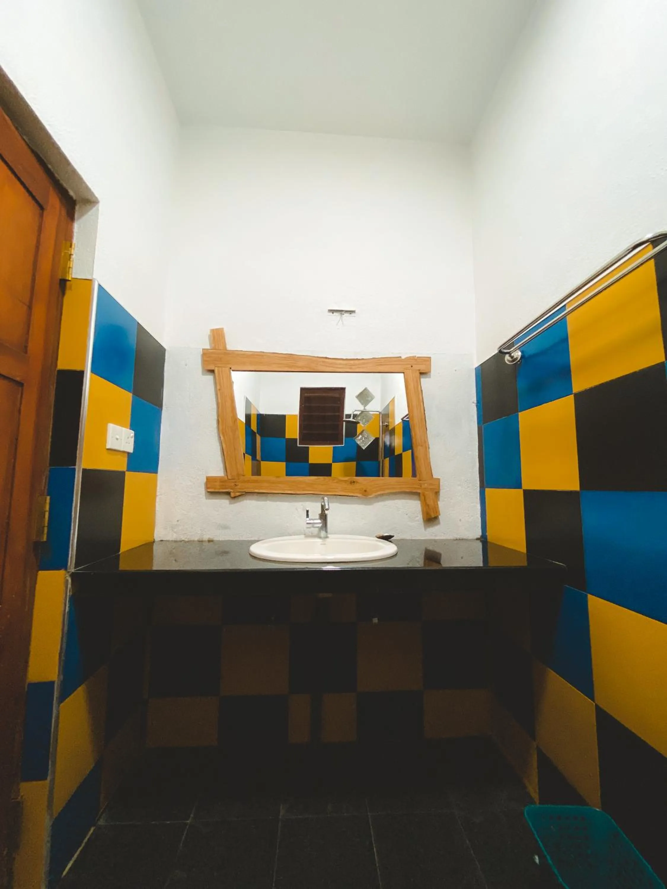 Bathroom, Bed in Green Hill