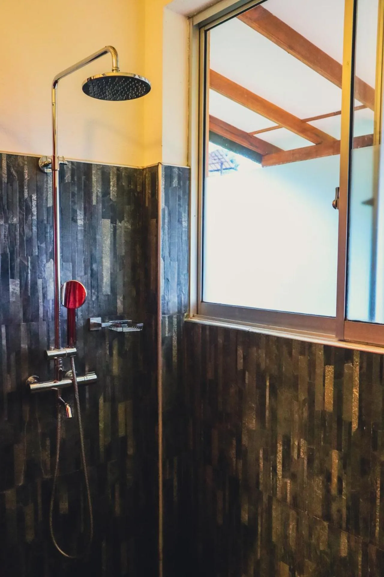 Bathroom in Green Hill