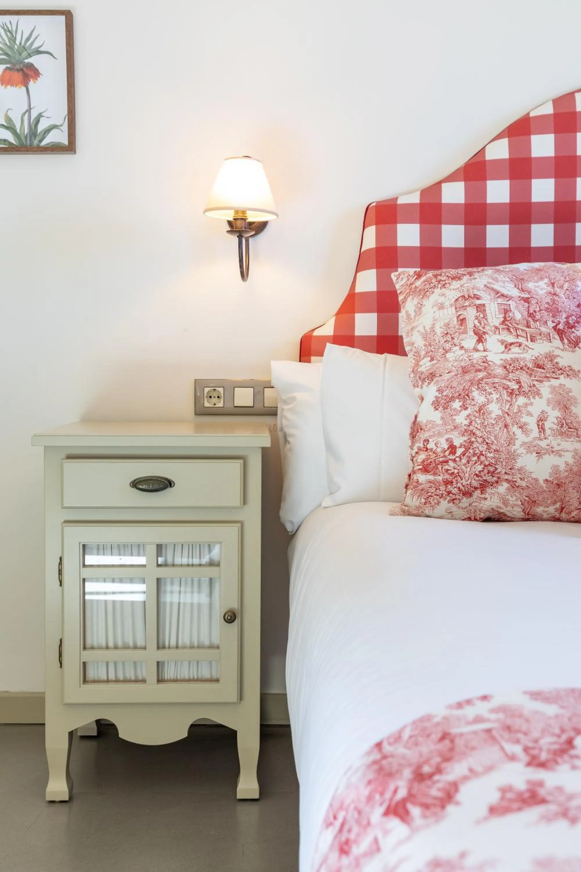 Bed in Maison Muralleta B&B