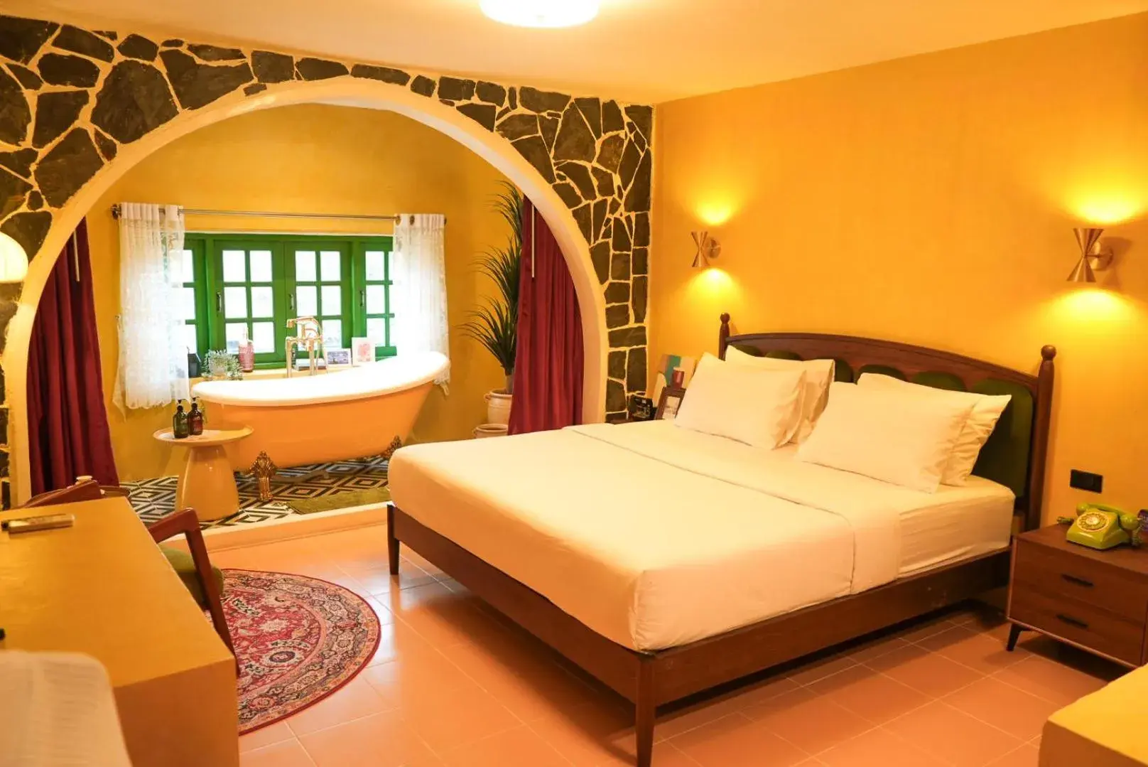 Photo of the whole room, Bed in The Castello Resort Photo of the whole room, Bed in The Castello Resort