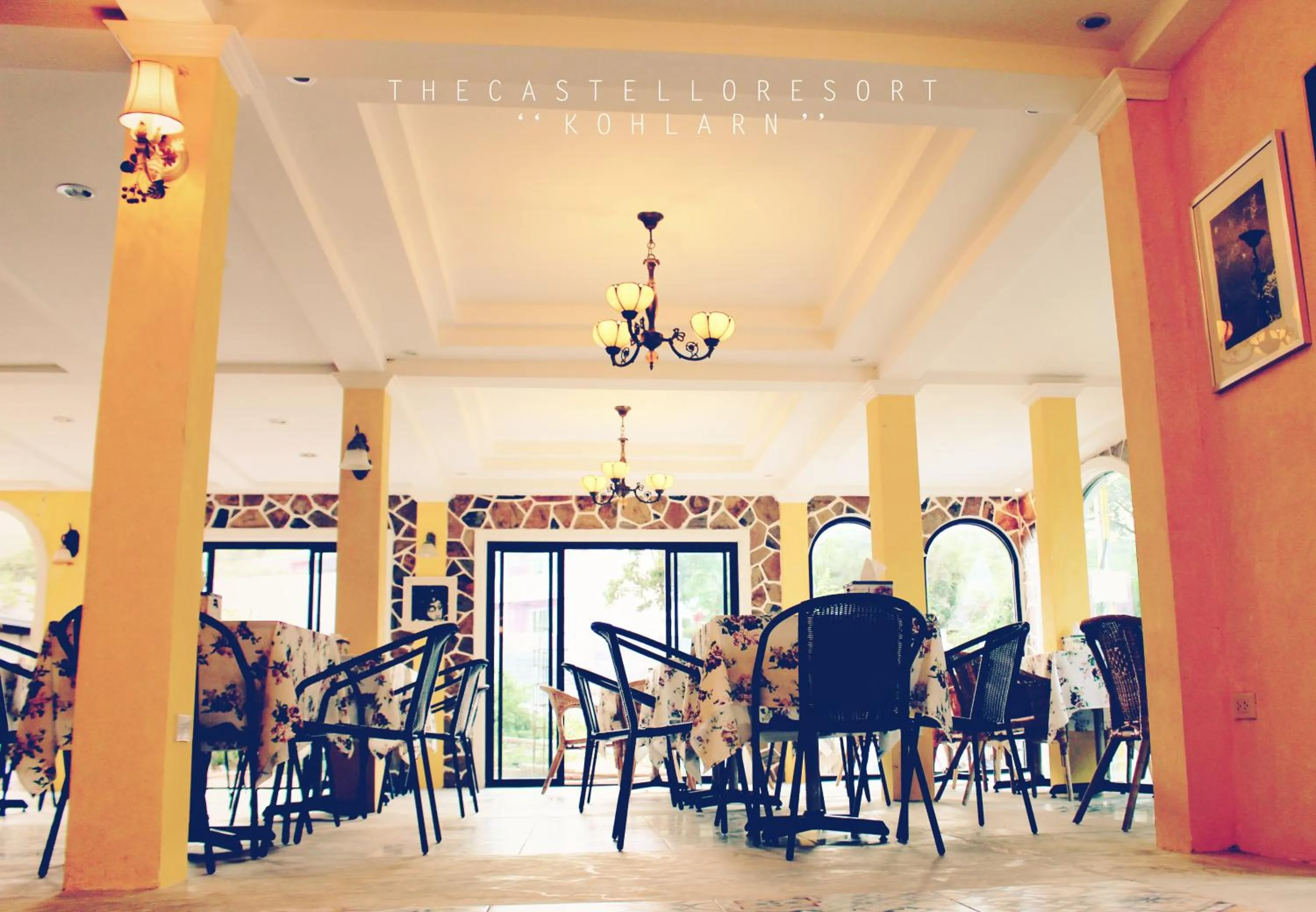 Restaurant/places to eat in The Castello Resort