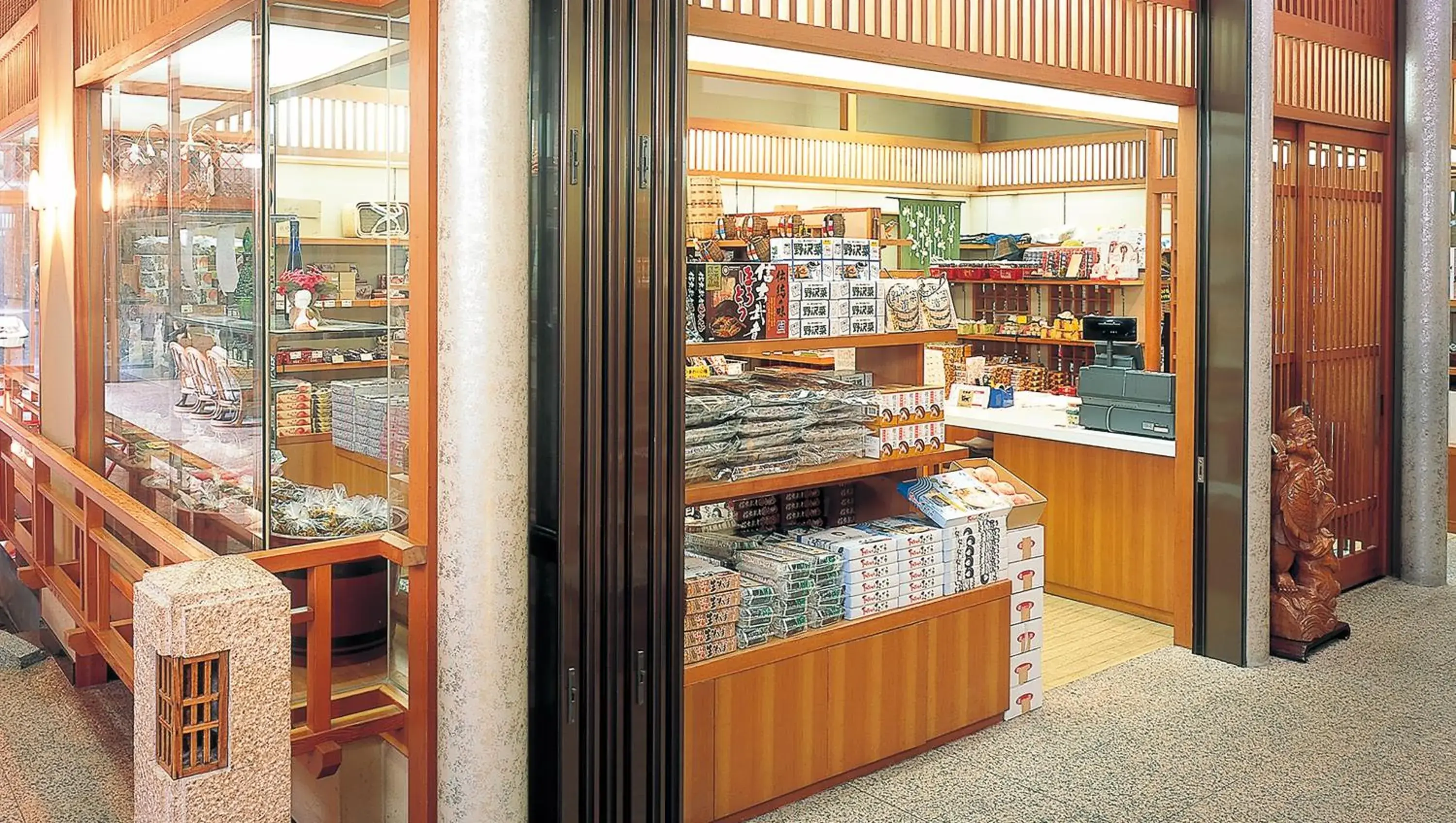On-site shops in Isawa View Hotel On-site shops in Isawa View Hotel