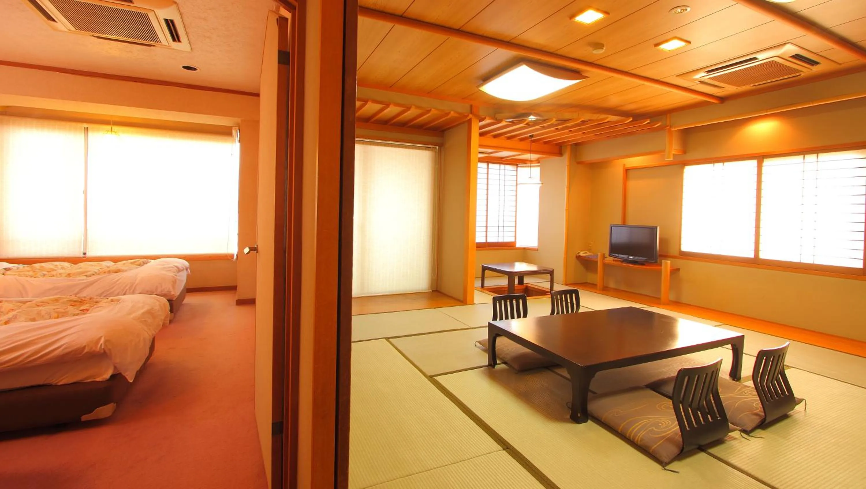 Photo of the whole room in Isawa View Hotel