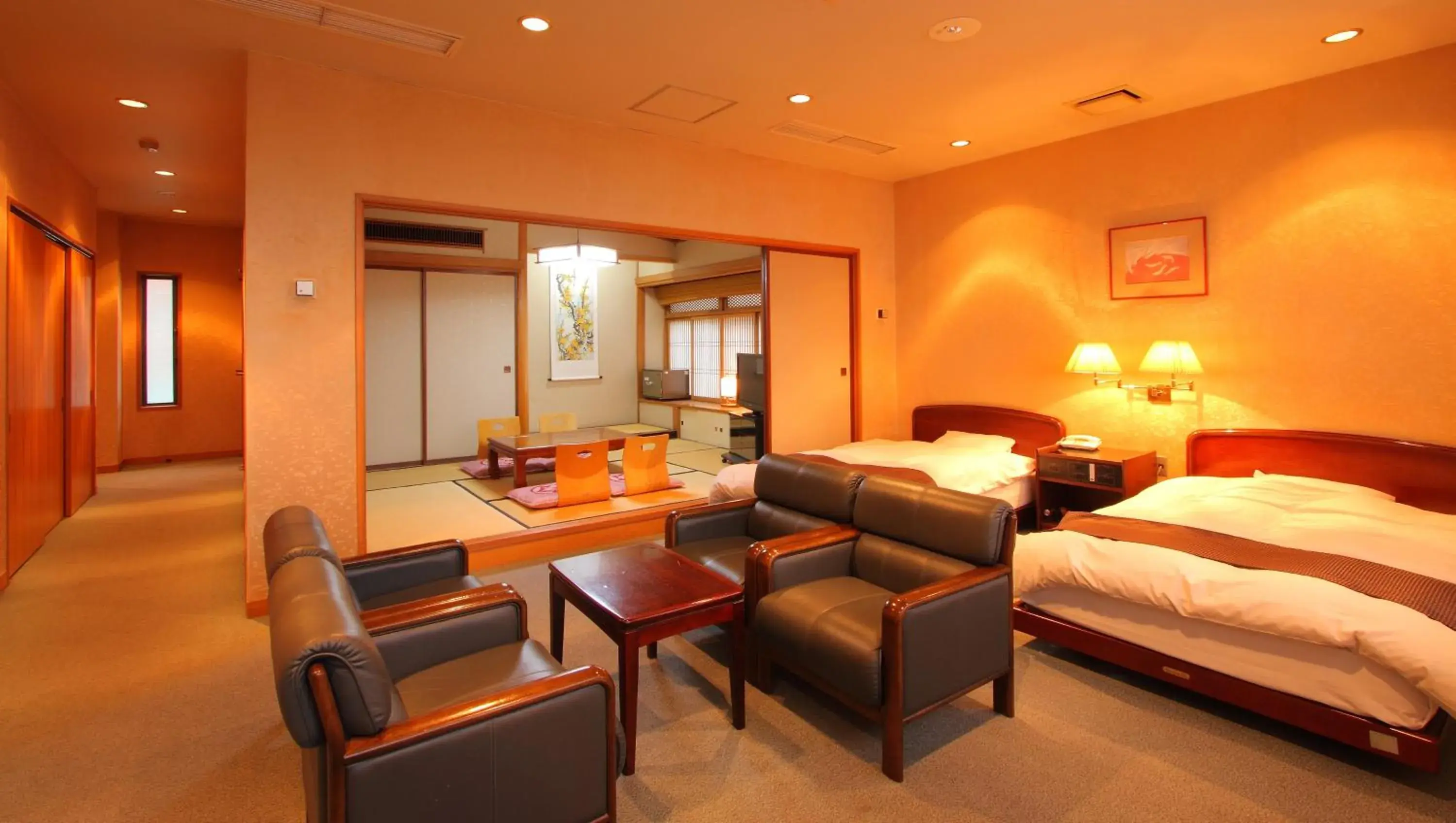 Photo of the whole room, Bed in Kasugai View Hotel Photo of the whole room, Bed in Kasugai View Hotel