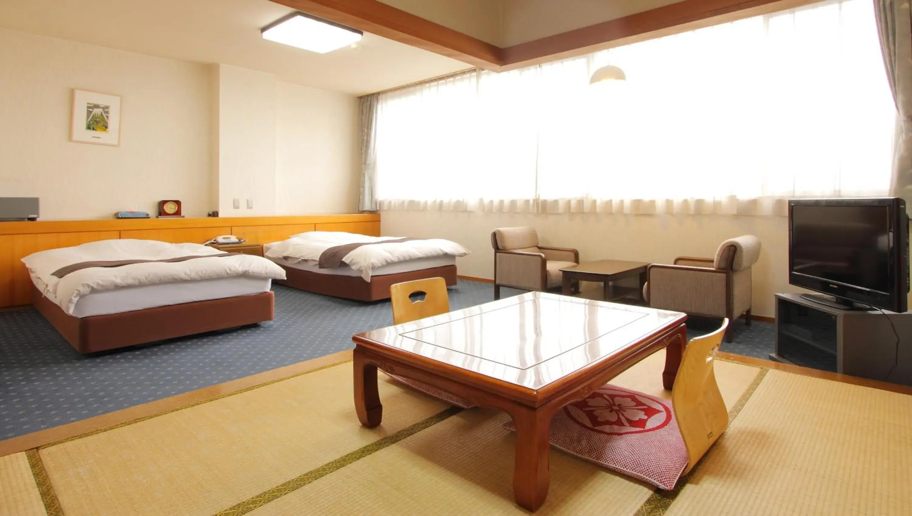 Photo of the whole room, Bed in Kasugai View Hotel Photo of the whole room, Bed in Kasugai View Hotel