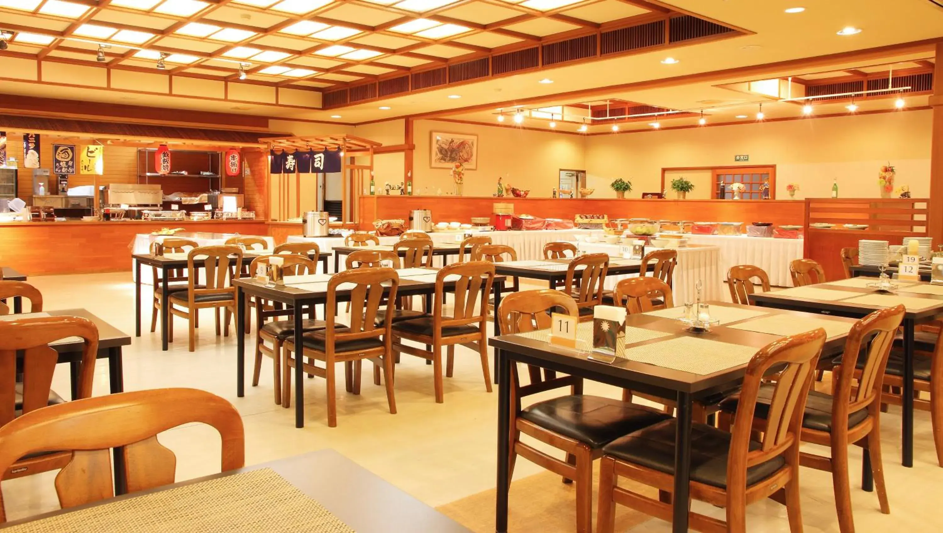 Restaurant/places to eat in Kasugai View Hotel Restaurant/places to eat in Kasugai View Hotel